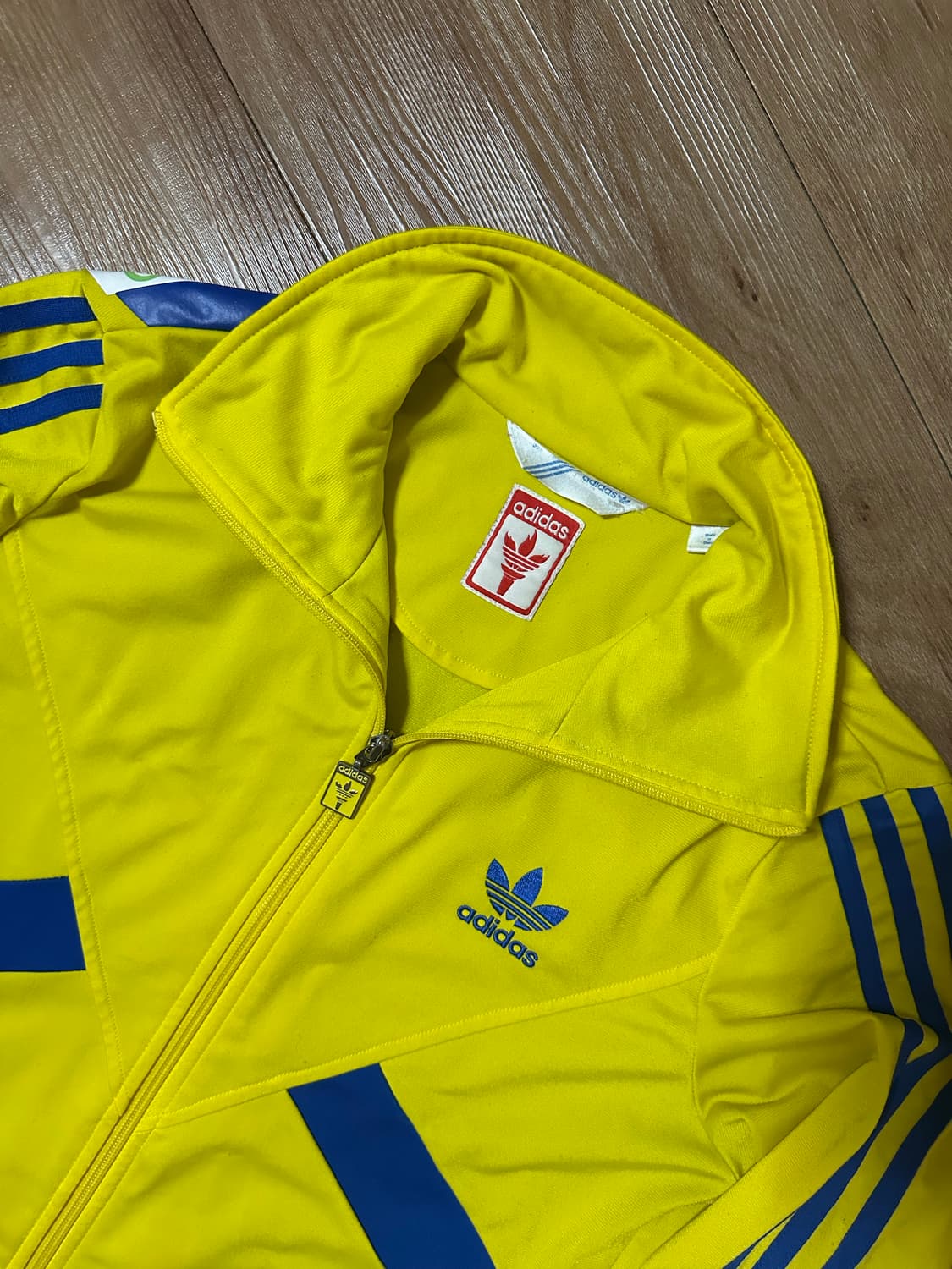 아디다스 브라질 트랙탑 옐로우 판매 상품이미지2