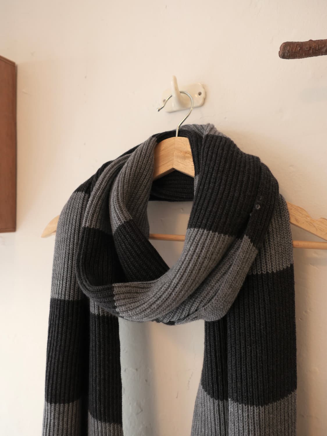 엔지니어드 가먼츠 스트라이프 머플러 상품이미지2