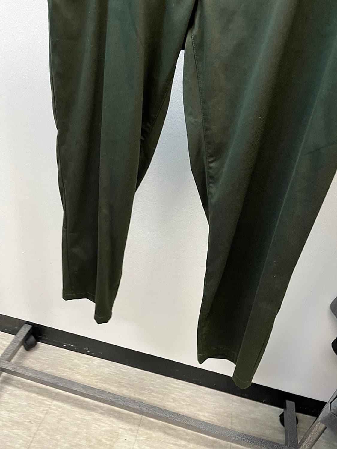 38-40) 타미 딥그린 밴딩 치노팬츠  상품이미지2