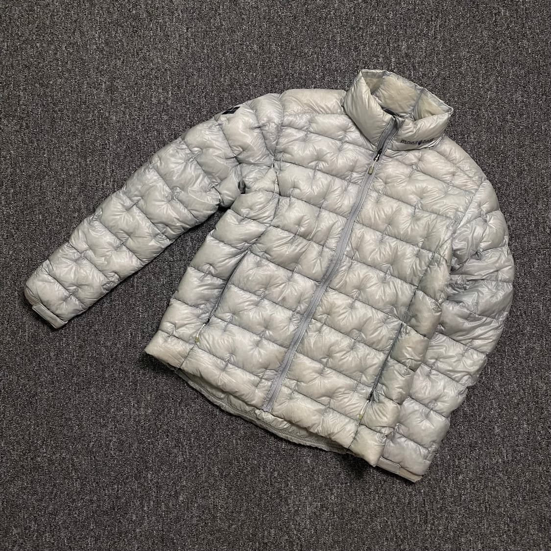 🌊Montbell 플라즈마 1000EX 경량패딩 상품이미지1