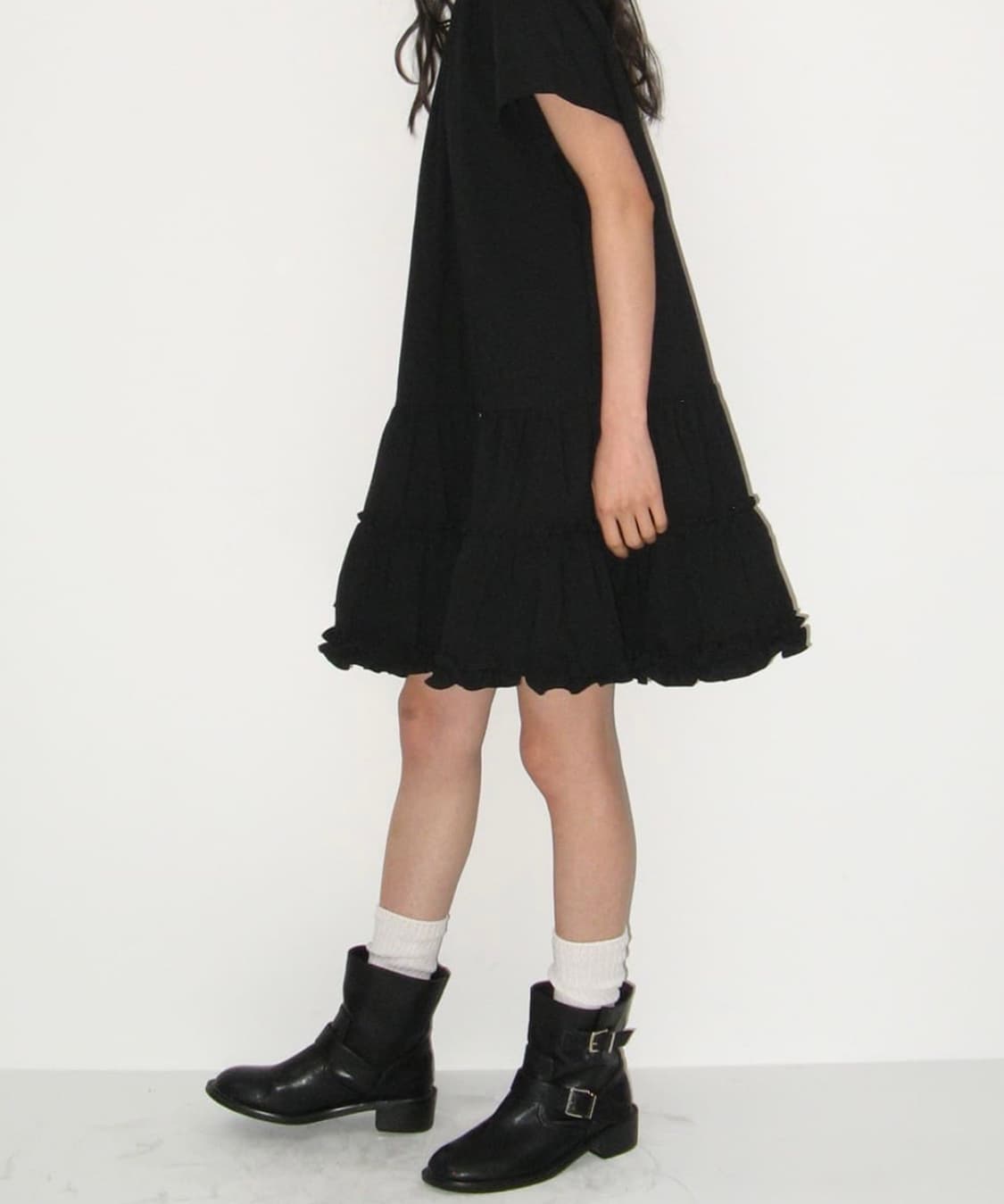 론론 FRILL SHORT SLEEVE ONEPIECE DRESS 상품이미지1