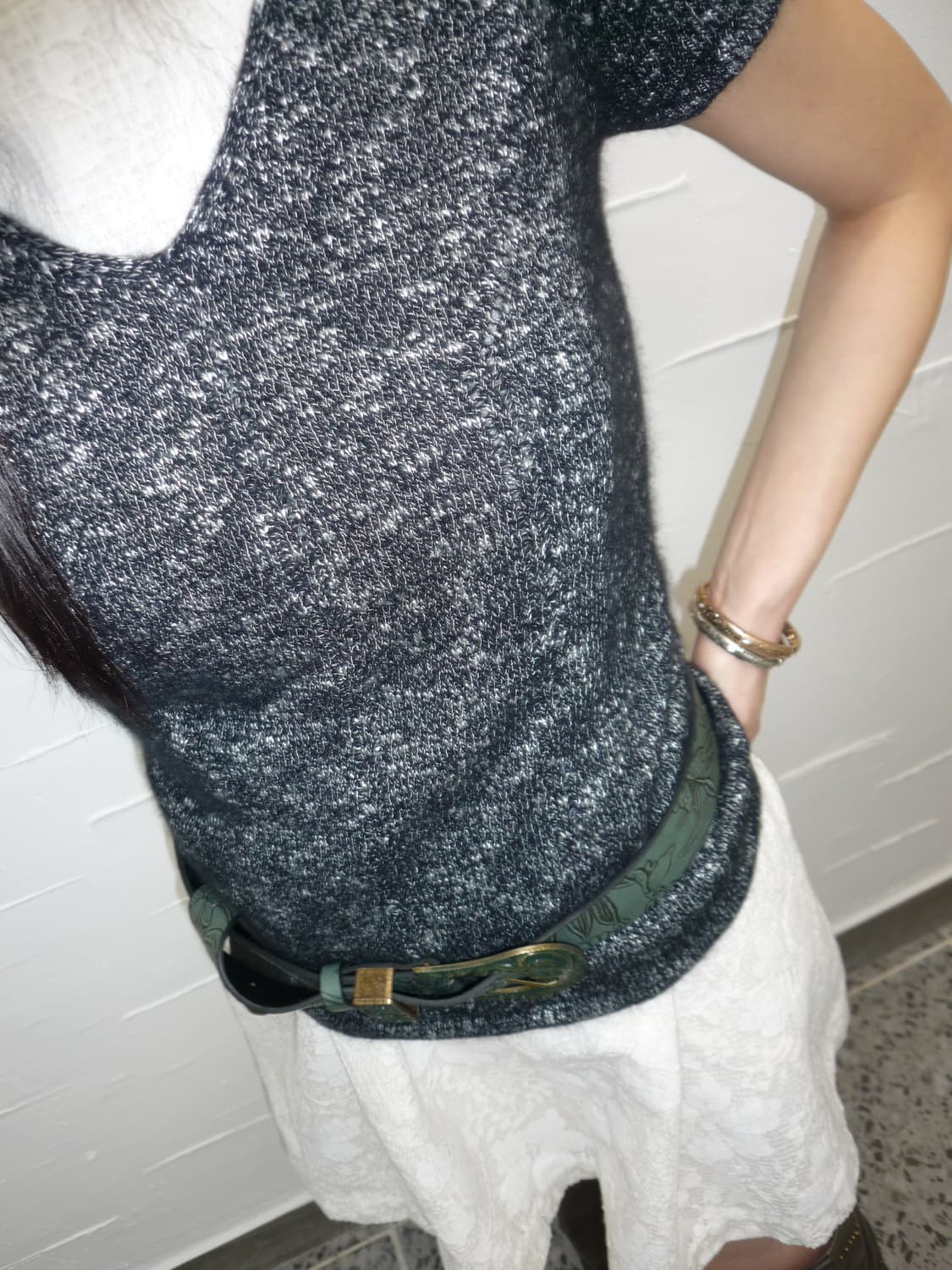 Deep navy v-neck knit 상품이미지1