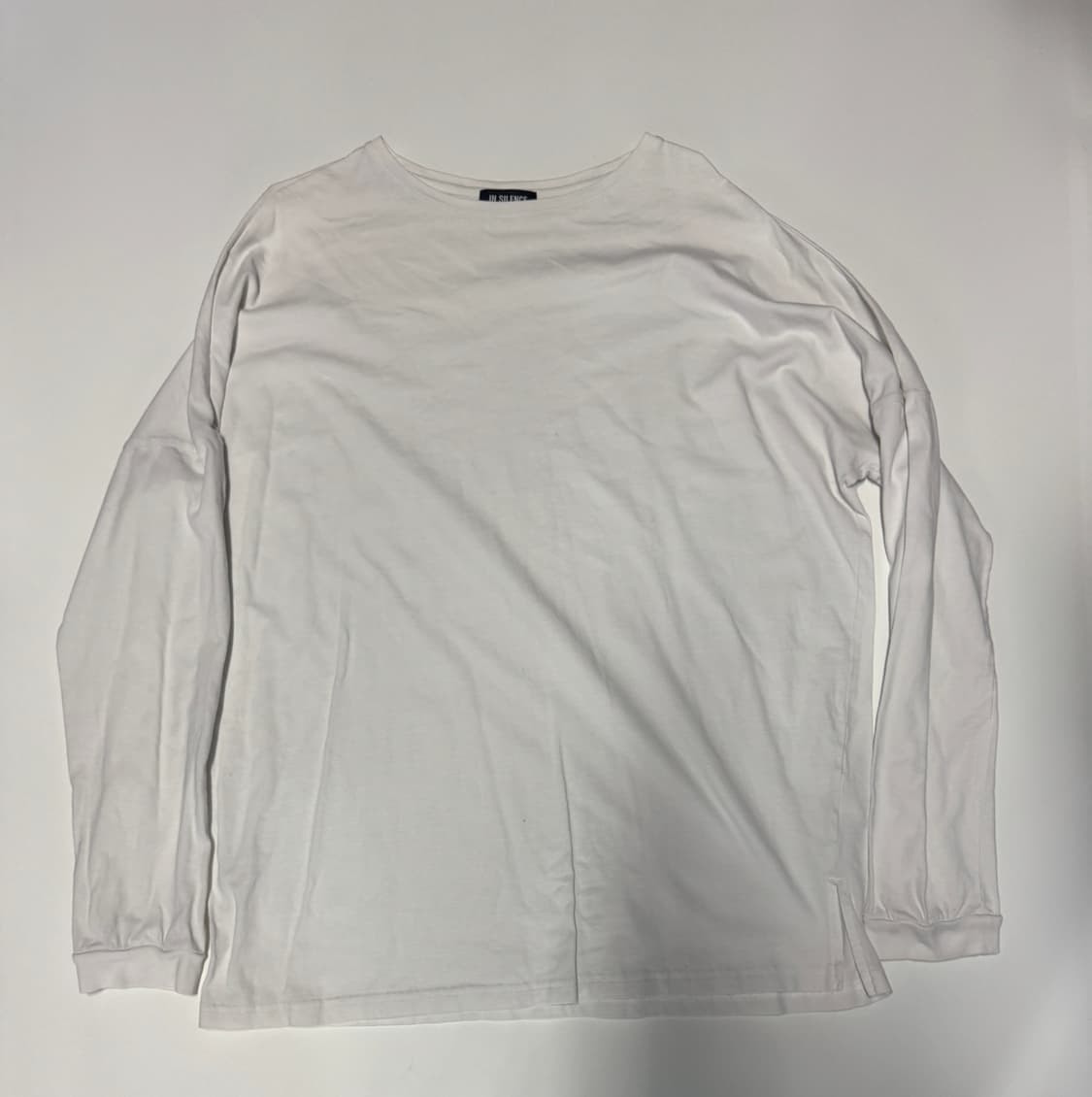 인사일런스 빅 사이즈 화이트 긴팔 티셔츠 2XL~ 상품이미지1