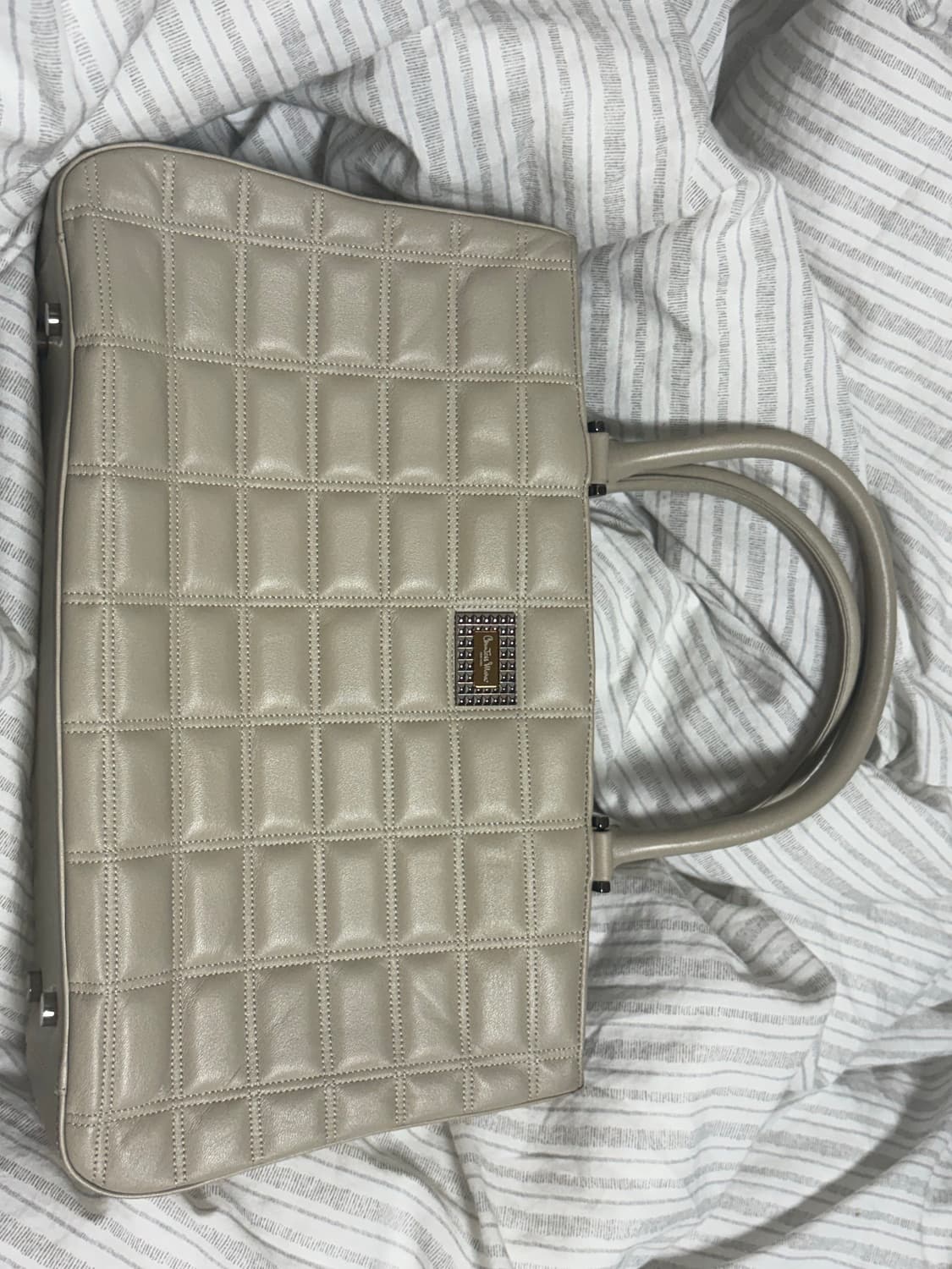 Charles Jourdan 가방 상품이미지1