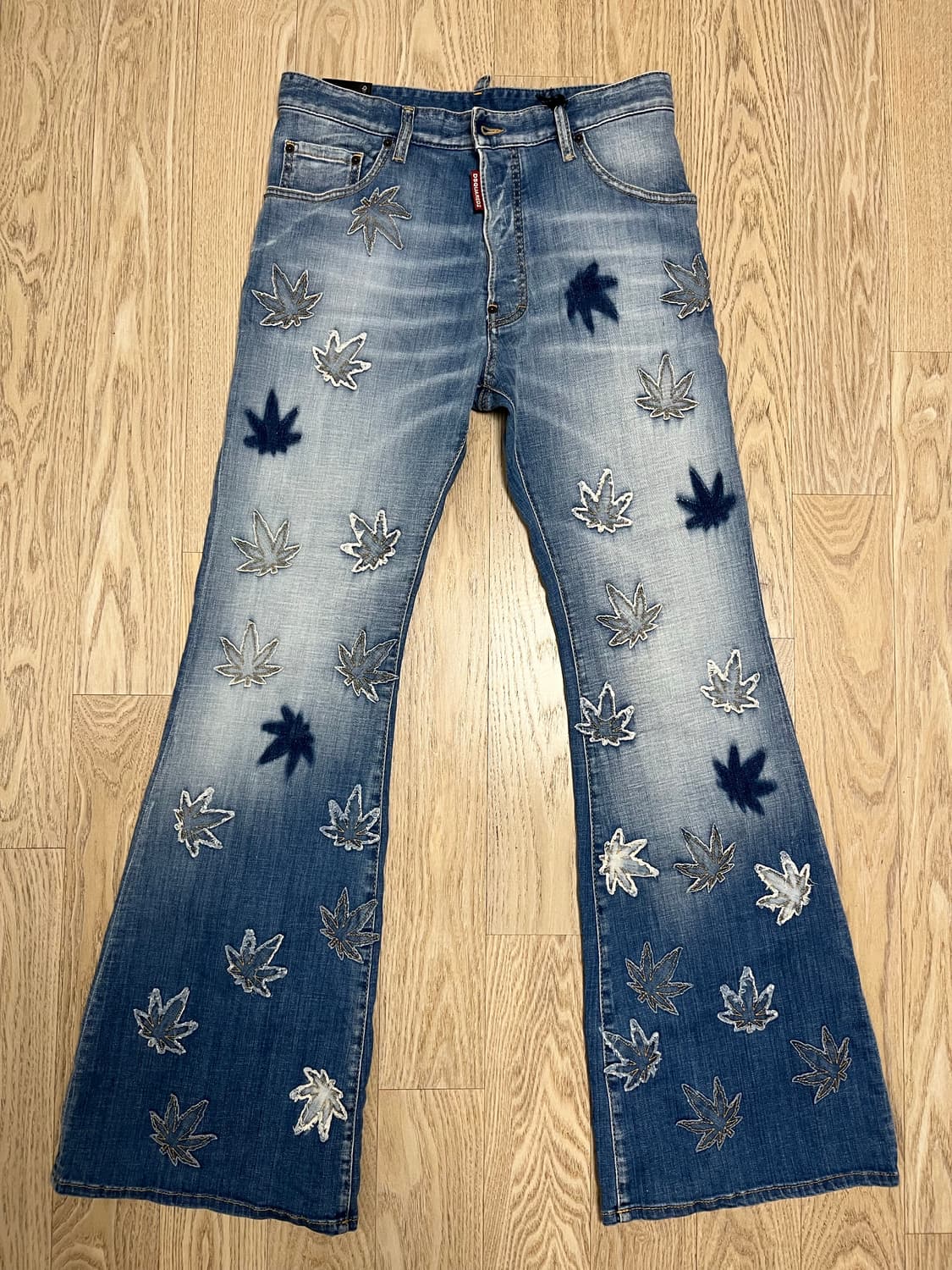 디스퀘어드2 올오버 패치 부츠컷 진 상품이미지1