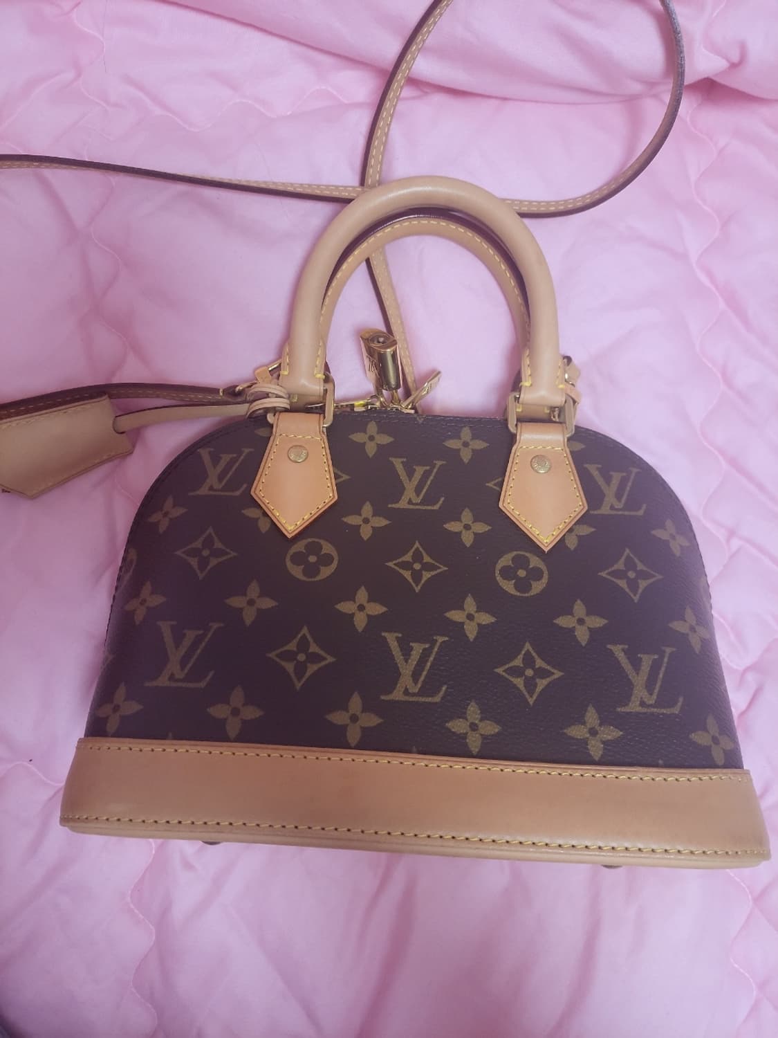 정품)급처상태좋음!루이비통 알마bb 크로스백 토트백 가방 공홈가268만원 상품이미지7