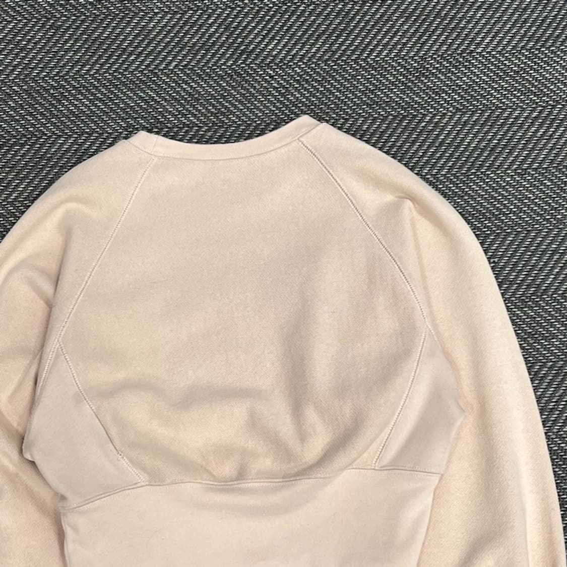 프릭스스토어 체스트 프린팅 크롭 맨투맨 v1154 상품이미지4