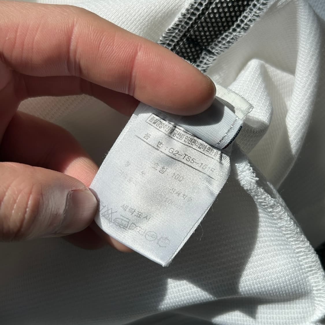 휠라 골프 하이넥 반팔티셔츠  상품이미지8