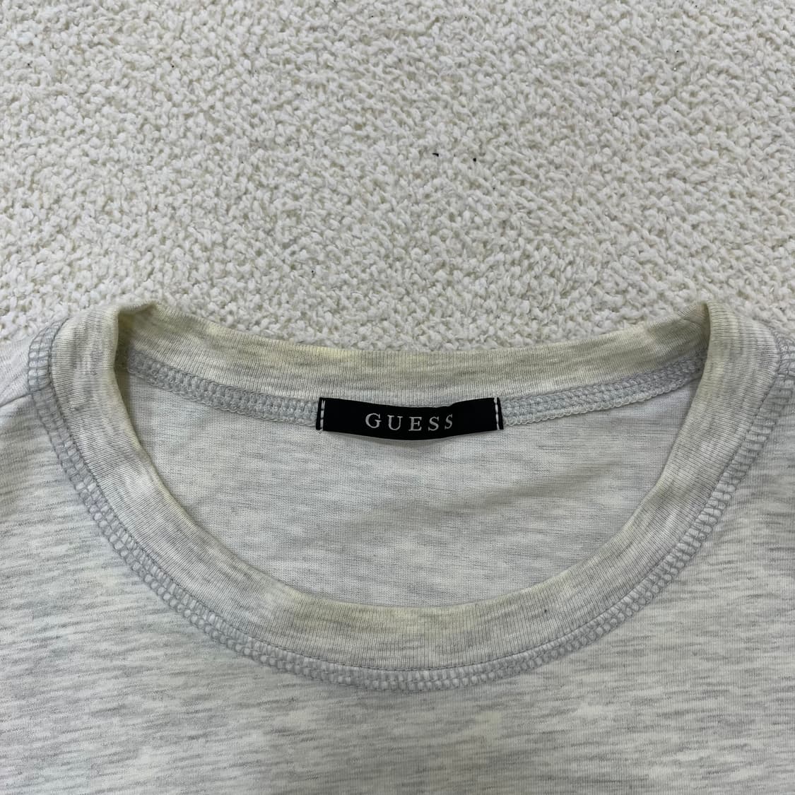 M 게스 스몰로고 반팔 티셔츠 0319M 상품이미지2