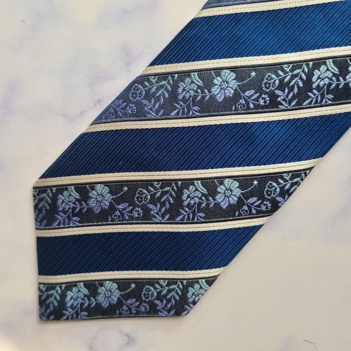 니나리치 실크 스트라이프 플라워 패턴 넥타이 9.4cm A등급 E708 상품이미지7