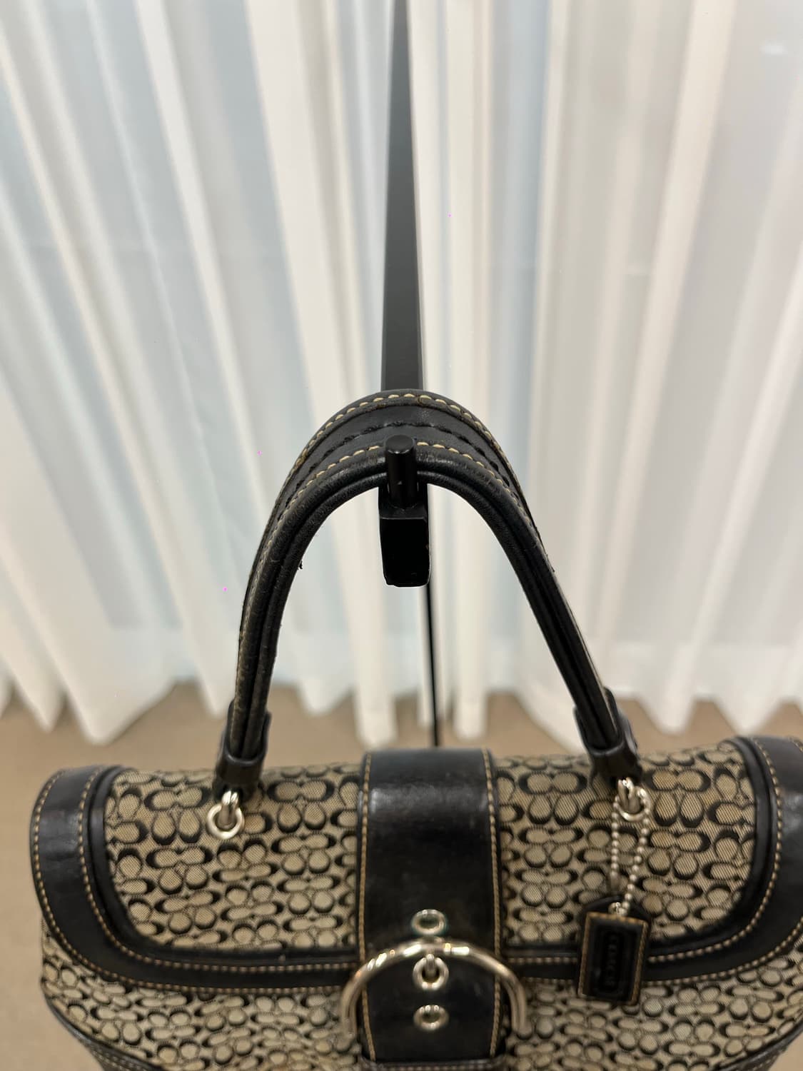 Coach Black Basic Shoulder Bag 상품이미지6
