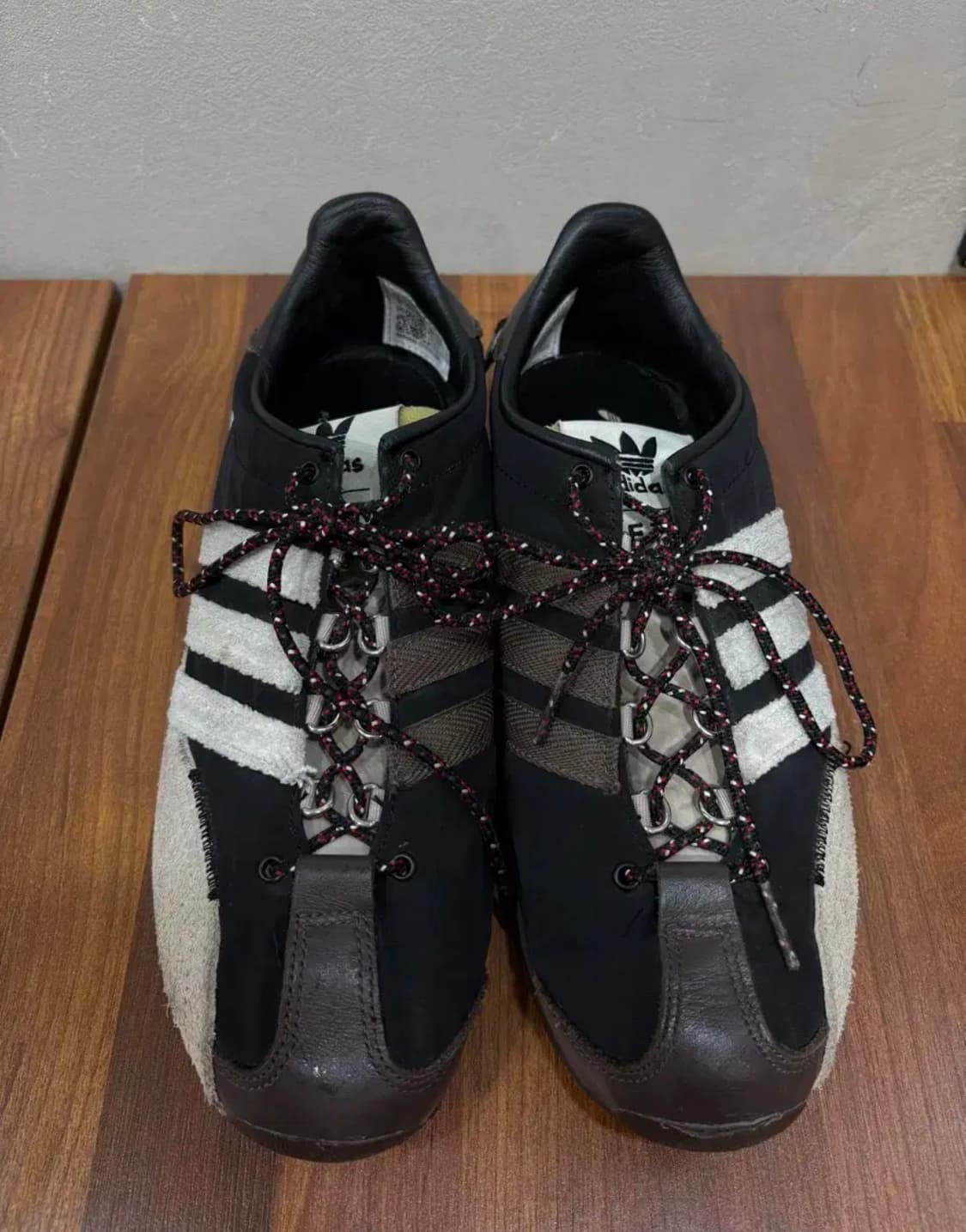 아디다스 x 송 포 더 뮤트 컨트리 OG 코어 화이트 240 상품이미지1