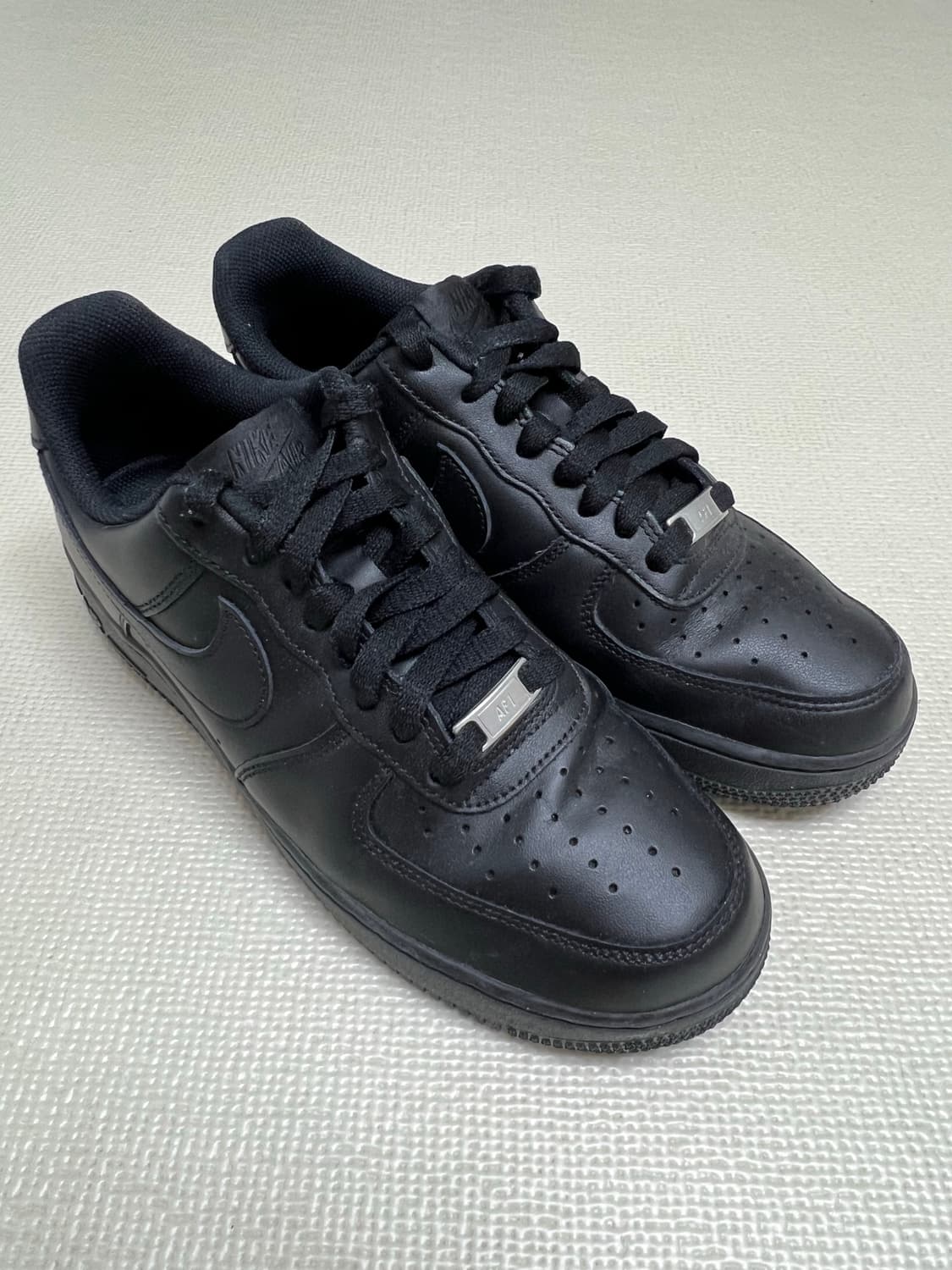나이키 에어포스1 올블랙  상품이미지3