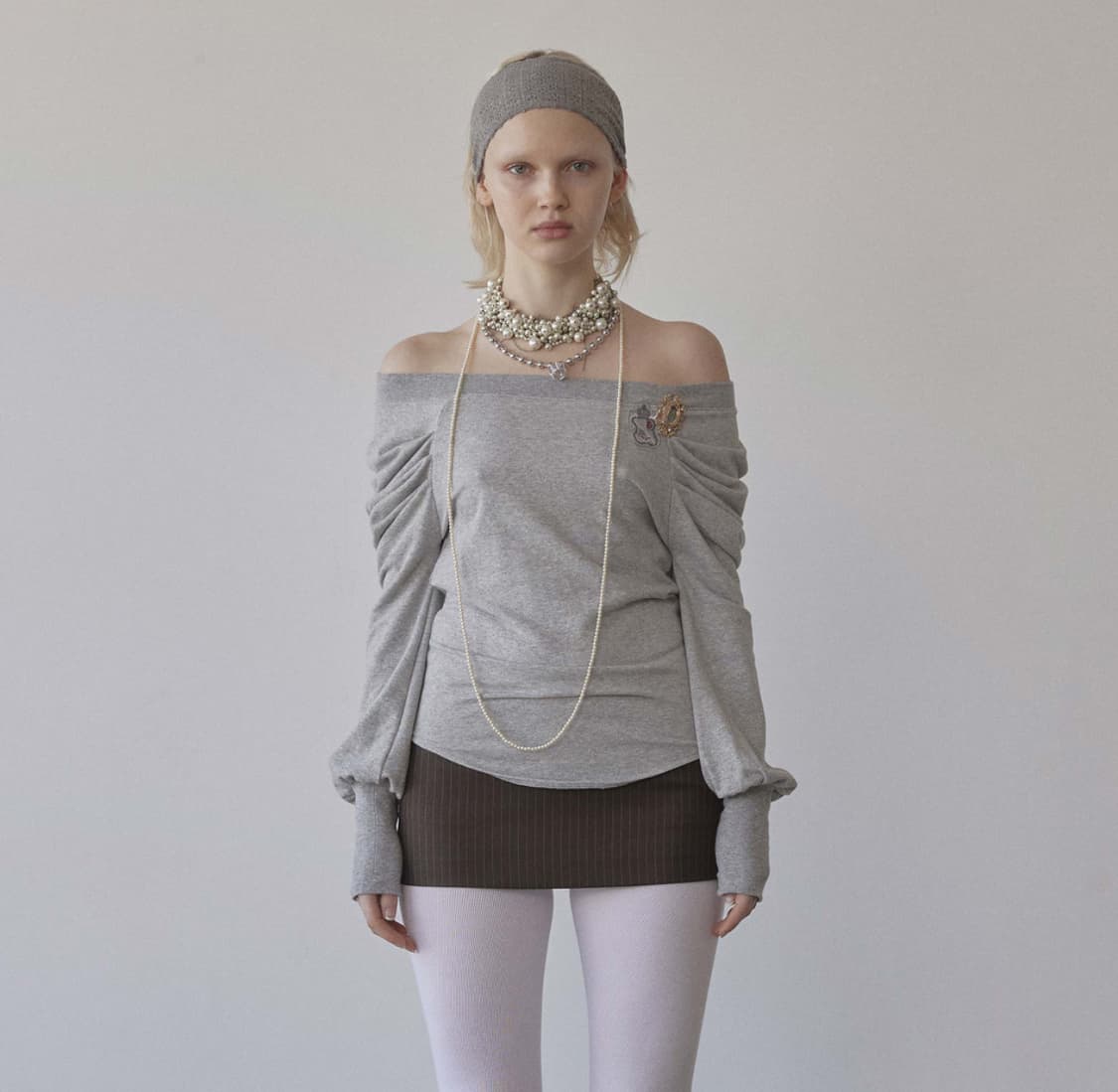 택o새상품) 스컬프터 프린세스 오프숄더 티 멜란지 그레이 상품이미지1