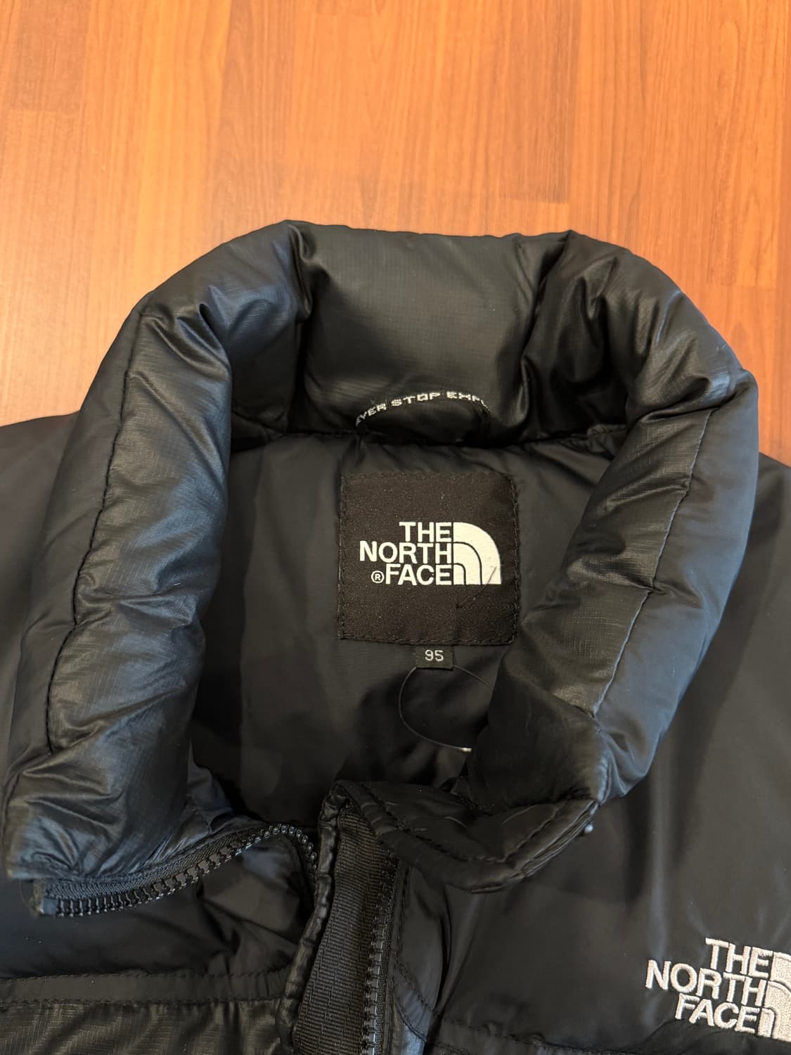 The North Face 노스페이스 눕시 700 구스다운 푸퍼 베스트 상품이미지8