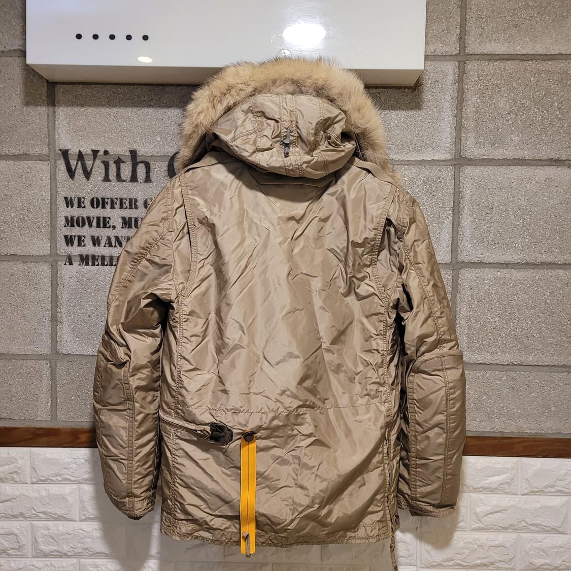 파라점퍼스 코디악 다운점퍼 XS 상품이미지2