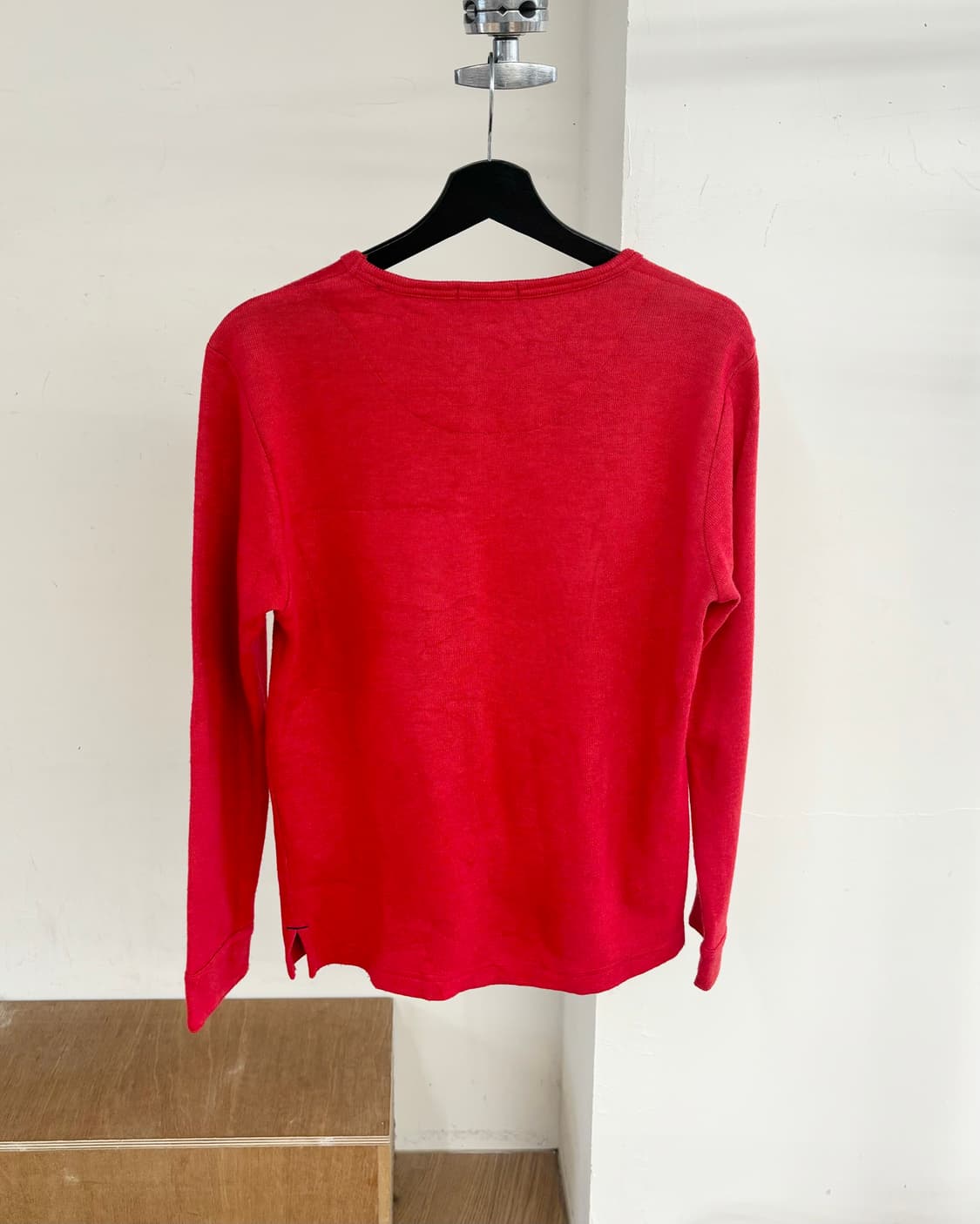 버버리 블랙라벨 레드 니트 티셔츠 상품이미지6