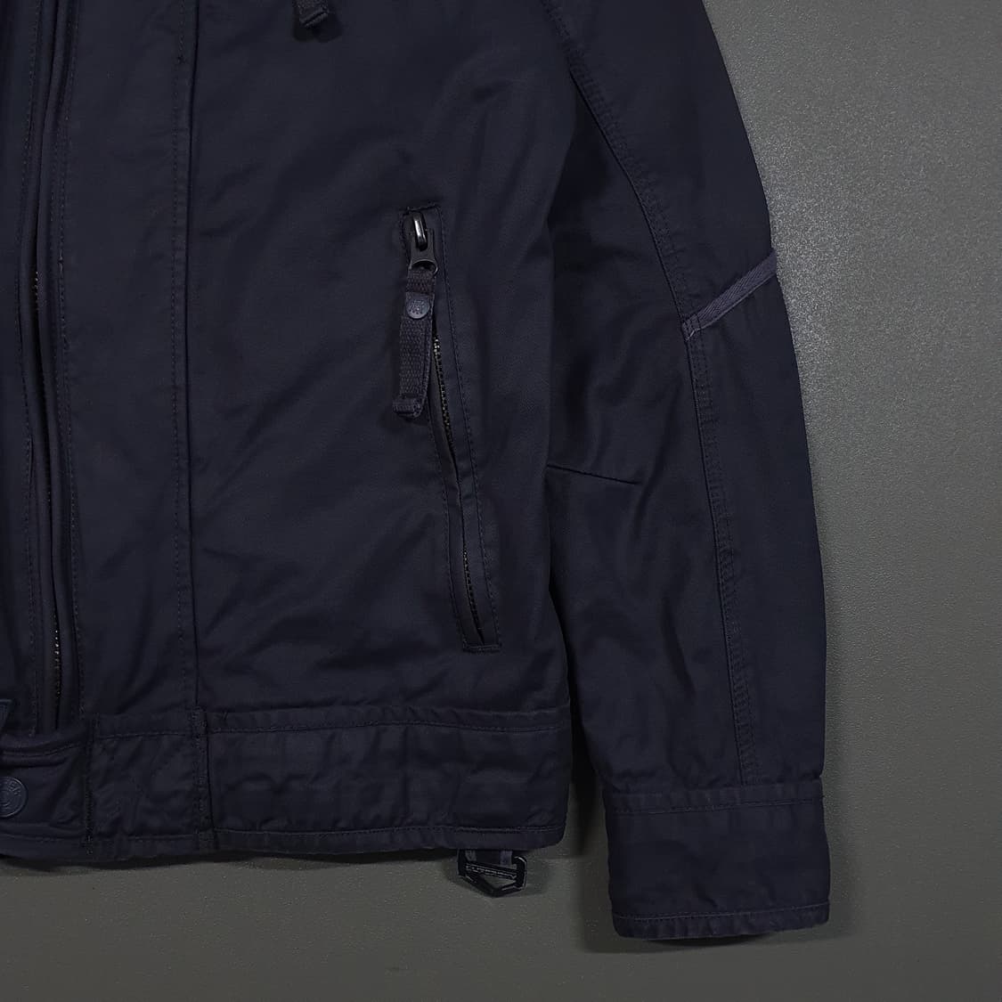 S) 슈퍼드라이 스크램블러 왁스 코튼 바이커 자켓 벨스타프 바버맛 상품이미지4