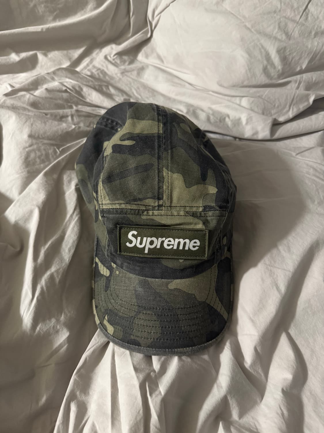 슈프림 카모캡 상품이미지1