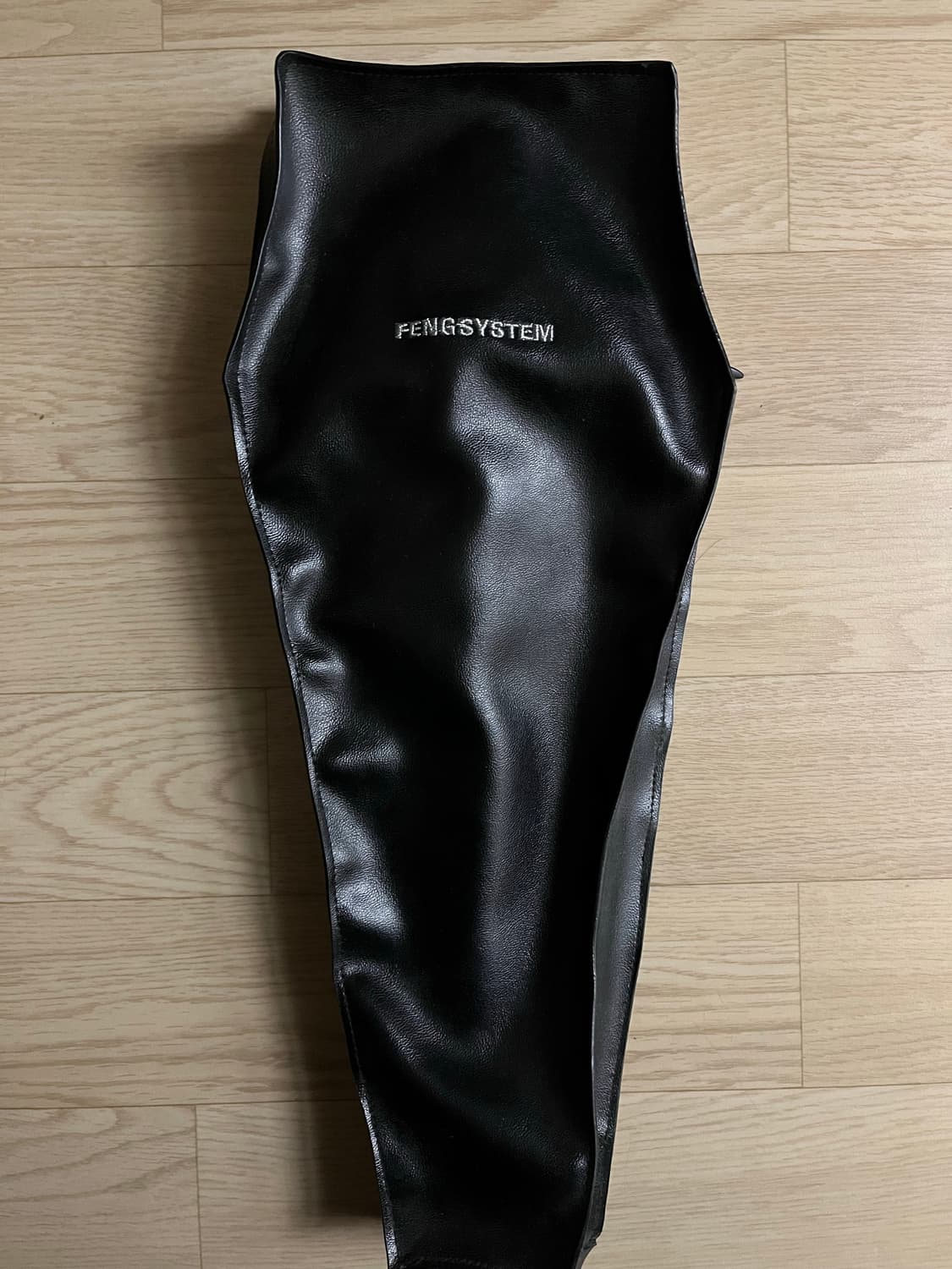 FENG REBORN LAMBSKIN LEATHER CRAVAT 상품이미지2