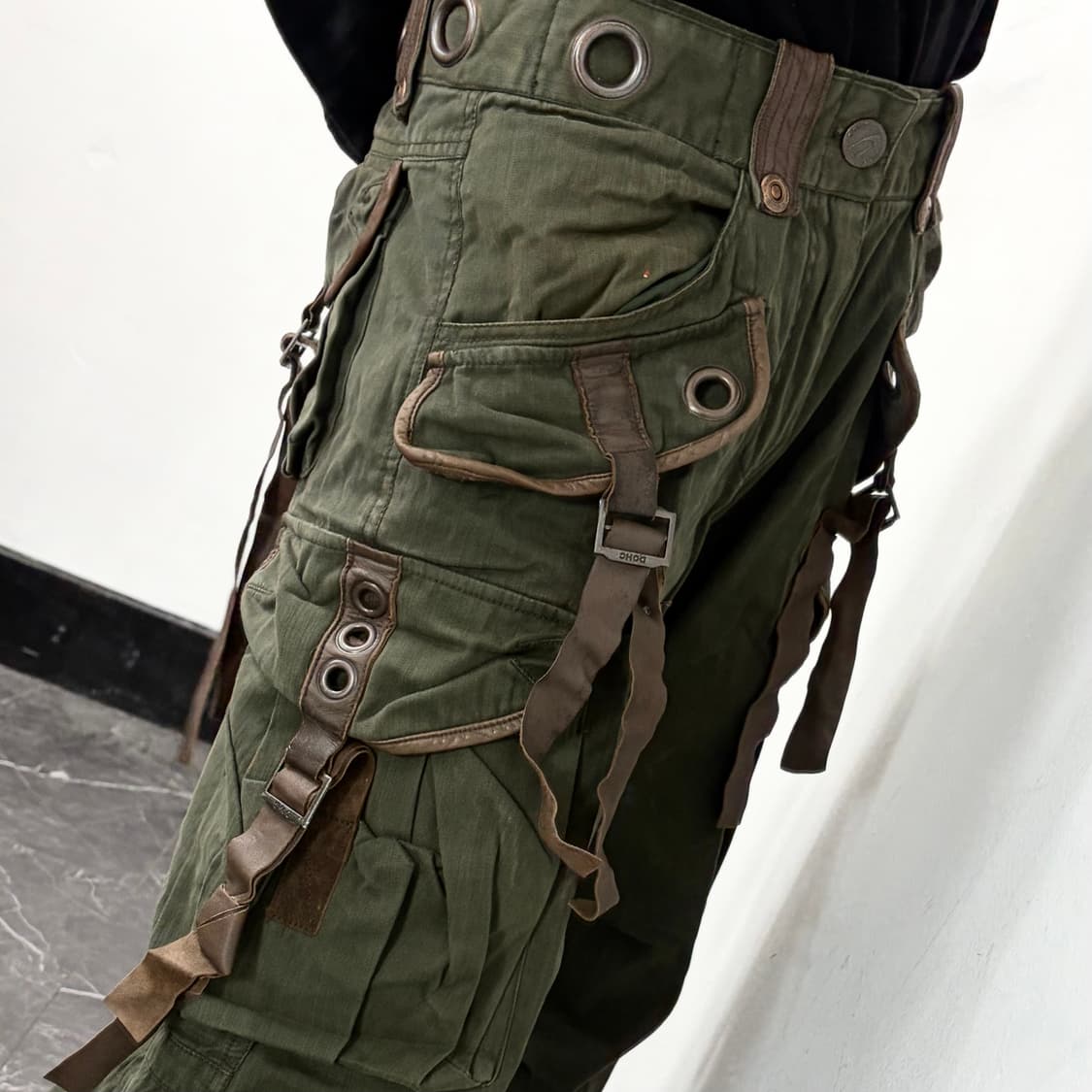 DOHC 본디지 멀티포켓 와이드 카고 팬츠 상품이미지3