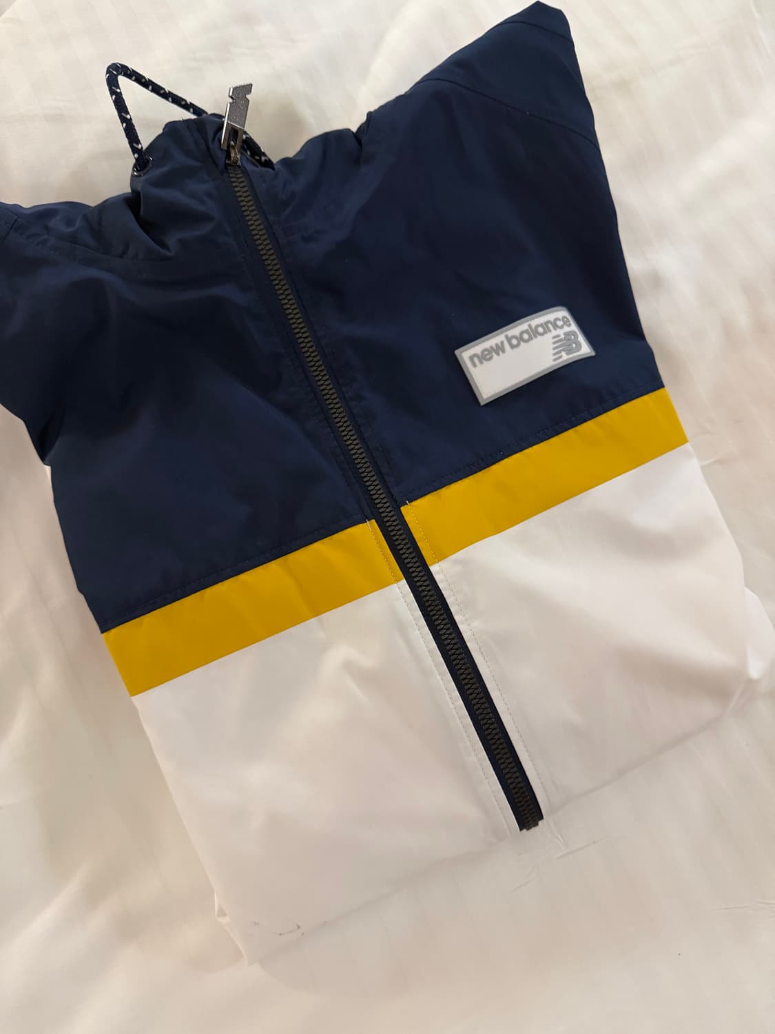 뉴발란스 바람막이 상품이미지1