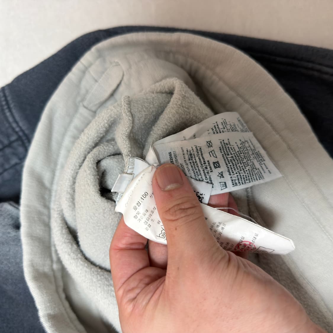 [백화점판, L] CP컴퍼니 프리즘 워싱 스웻 후드티 상품이미지5