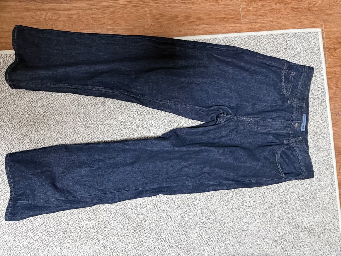 유니클로 jw앤더슨 인디고 진 상품이미지1