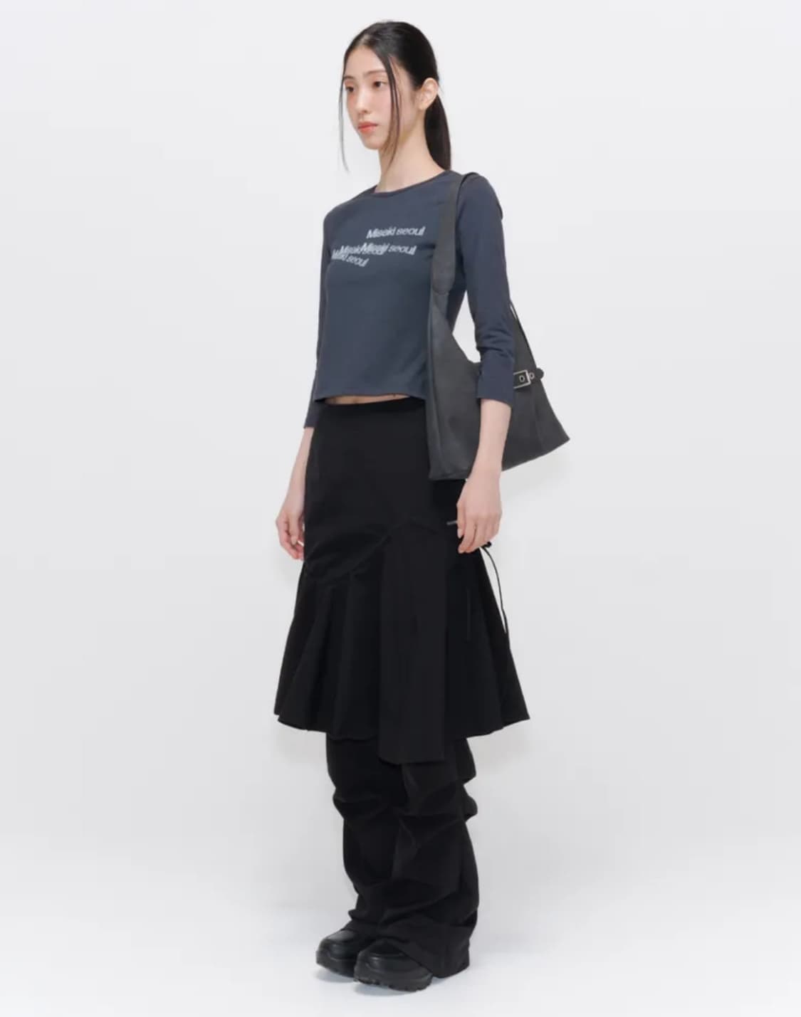 미세키서울 Dust logo long sleeves CHARCOAL 상품이미지4