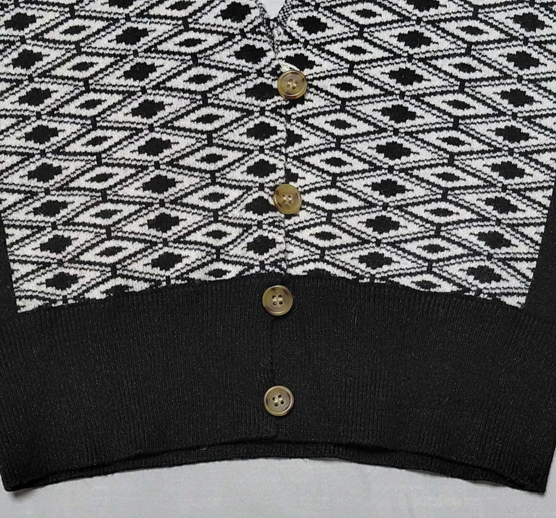 [새상품] Riche glamour 패턴 브이넥 니트 베스트 (M) 상품이미지2