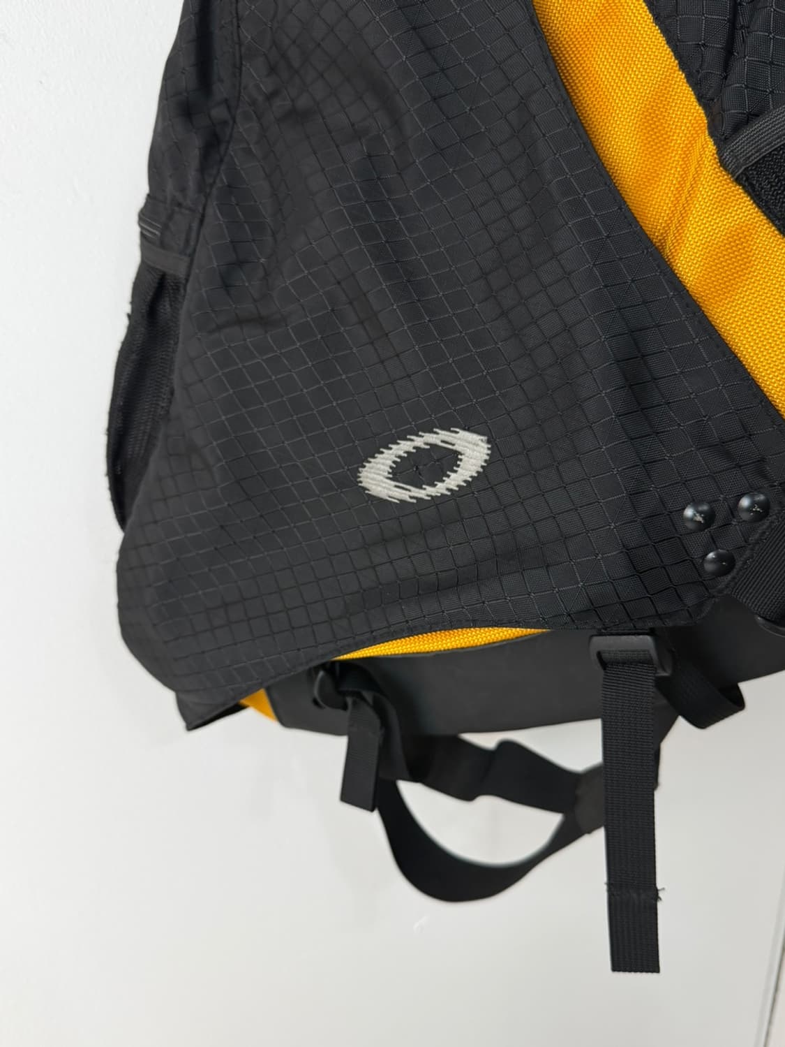 빈티지 오클리 샌드백 슬링백  상품이미지4