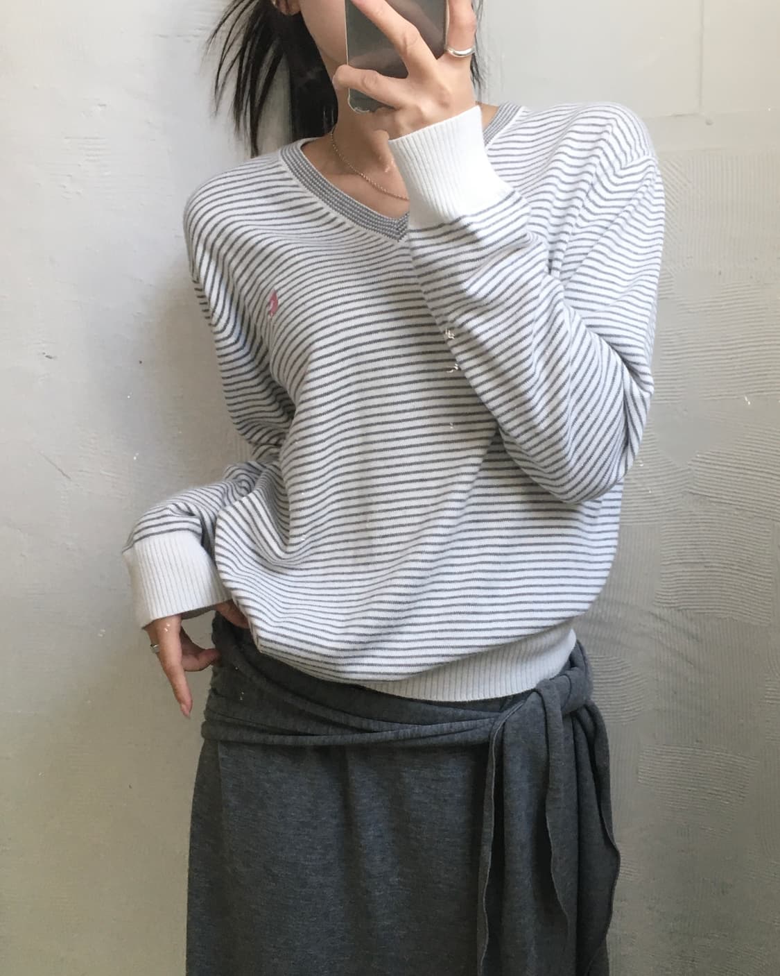 Burberry 버버리 블랙라벨 단가라 코튼 브이넥 니트 상품이미지2