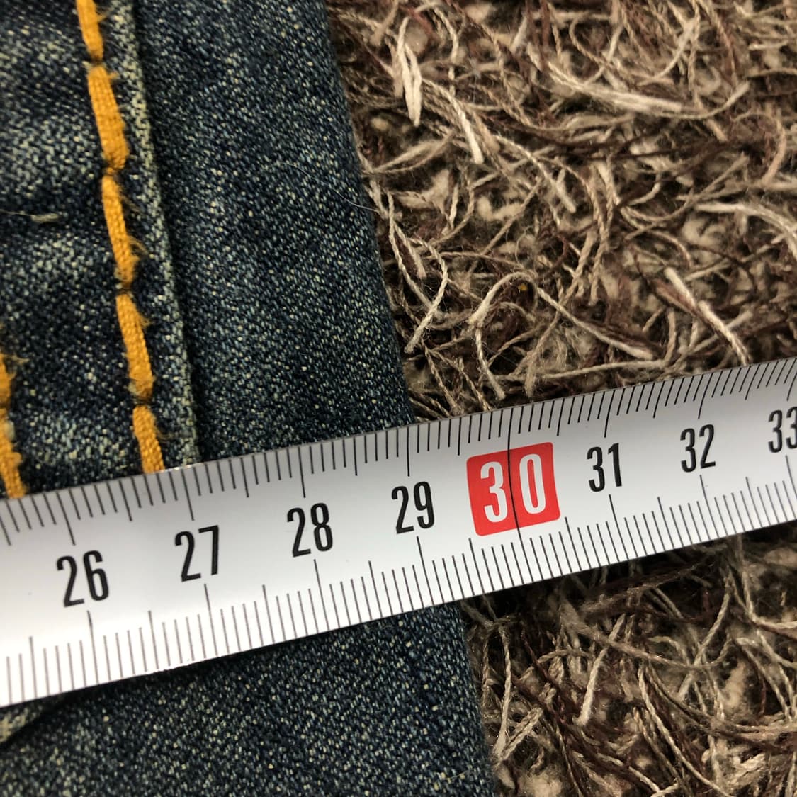 30 트루릴리전 조이 슈퍼 티 워싱 부츠컷 데님 팬츠 상품이미지9