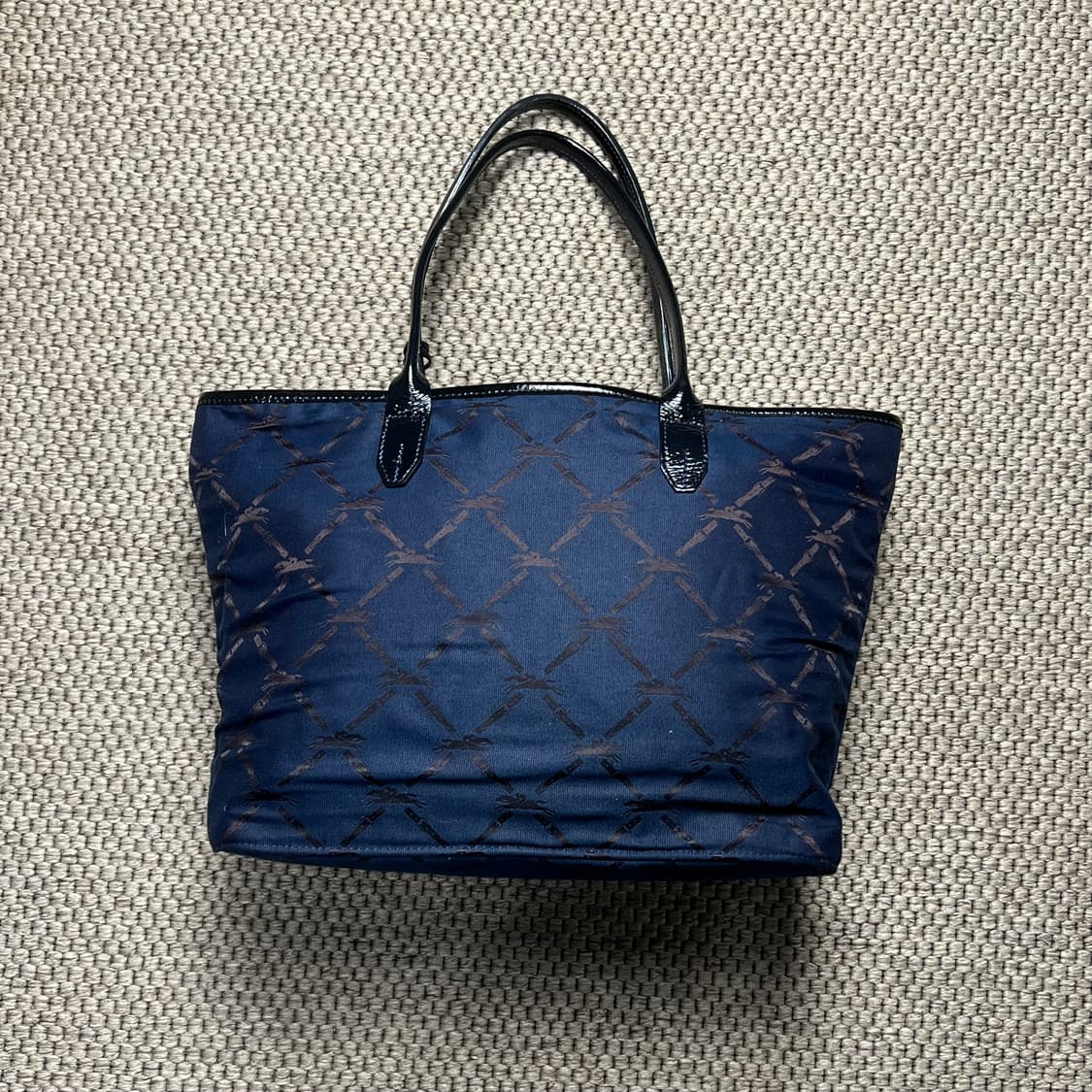 롱샴 로고 패턴 토트백 네이비 상품이미지2
