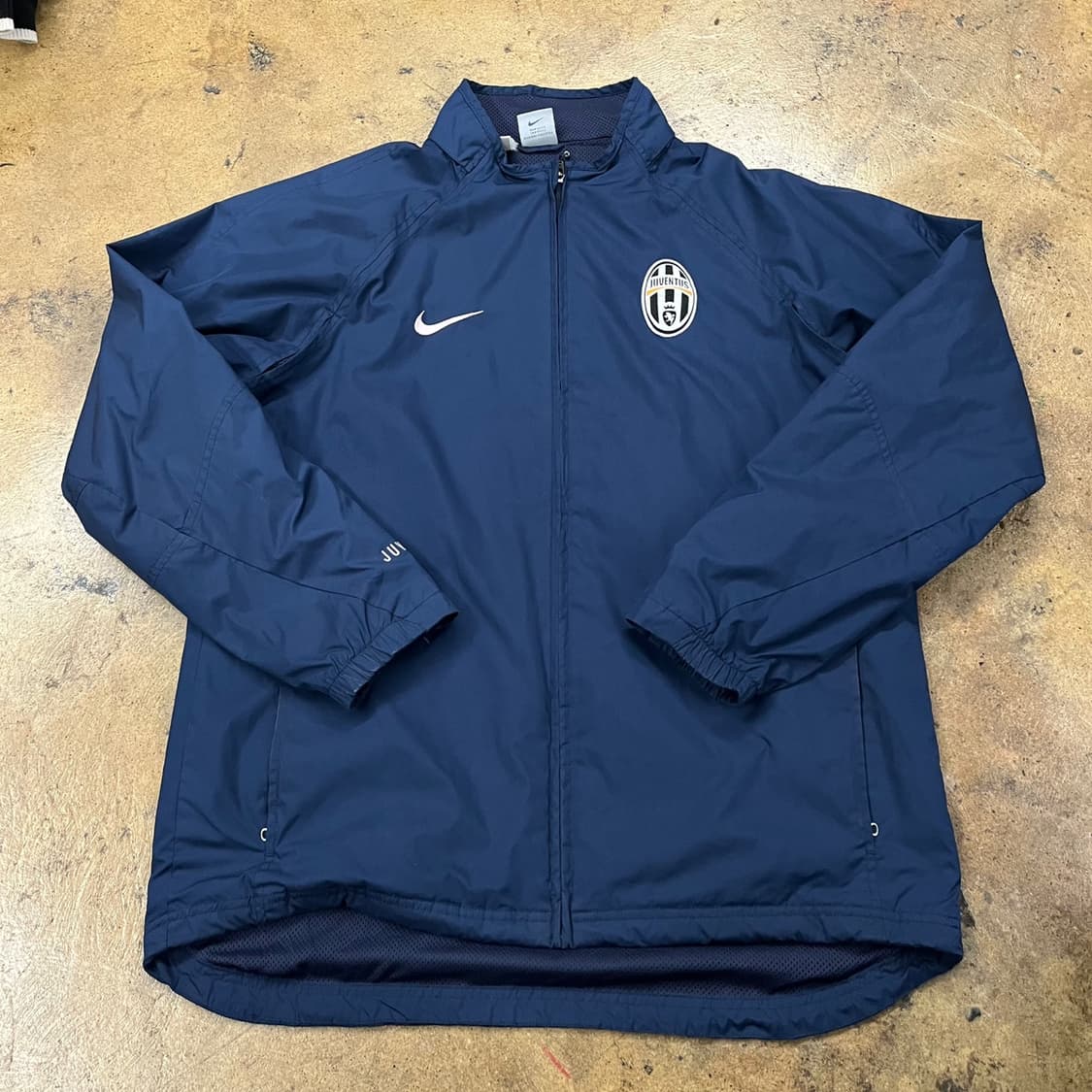 [정품/M] 나이키 유벤투스 바람막이 네이비 b16 상품이미지2
