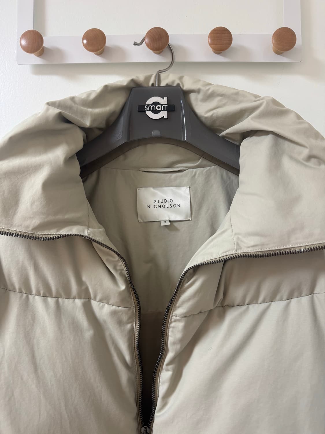 스튜디오 니콜슨 OJECT 패딩 스톤 컬러 (S) 상품이미지2