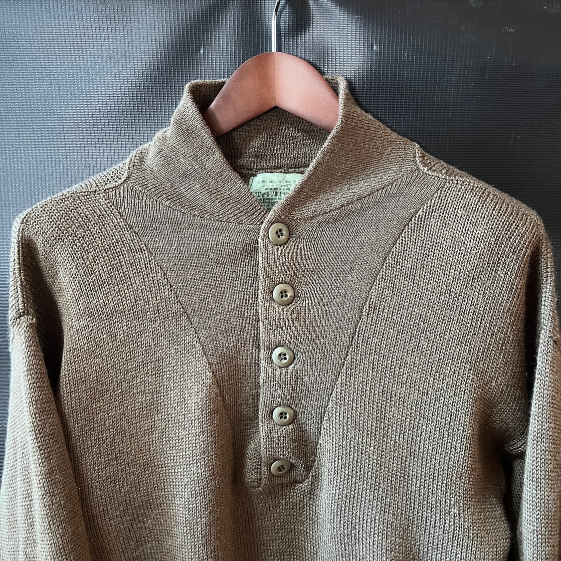 80s US ARMY 미군 보급 울 100 헨리넥 니트  상품이미지1