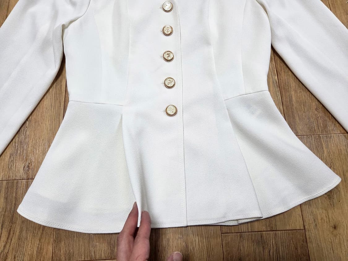 모조에스핀(MOJO.S.PHINE) 페플럼 자켓 55 상품이미지5