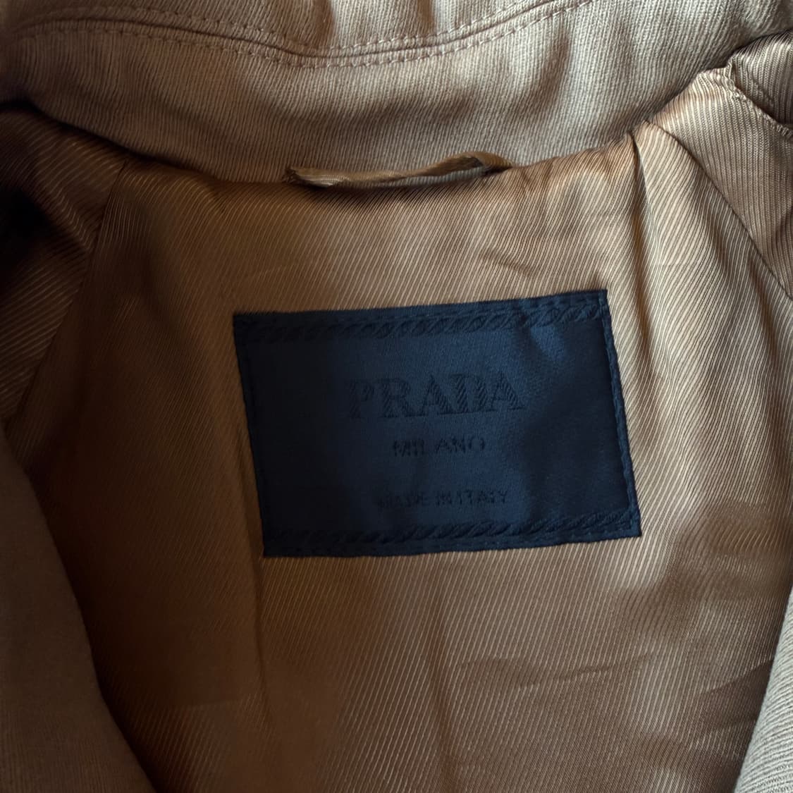 프라다 호스빗 발마칸 코트 상품이미지7