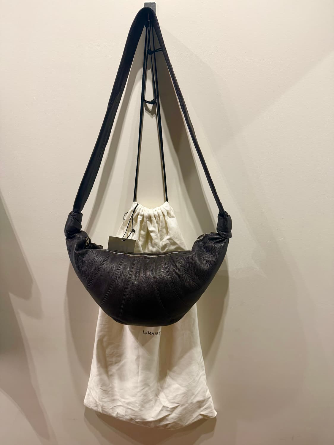 르메르 크루아상 가방 상품이미지2