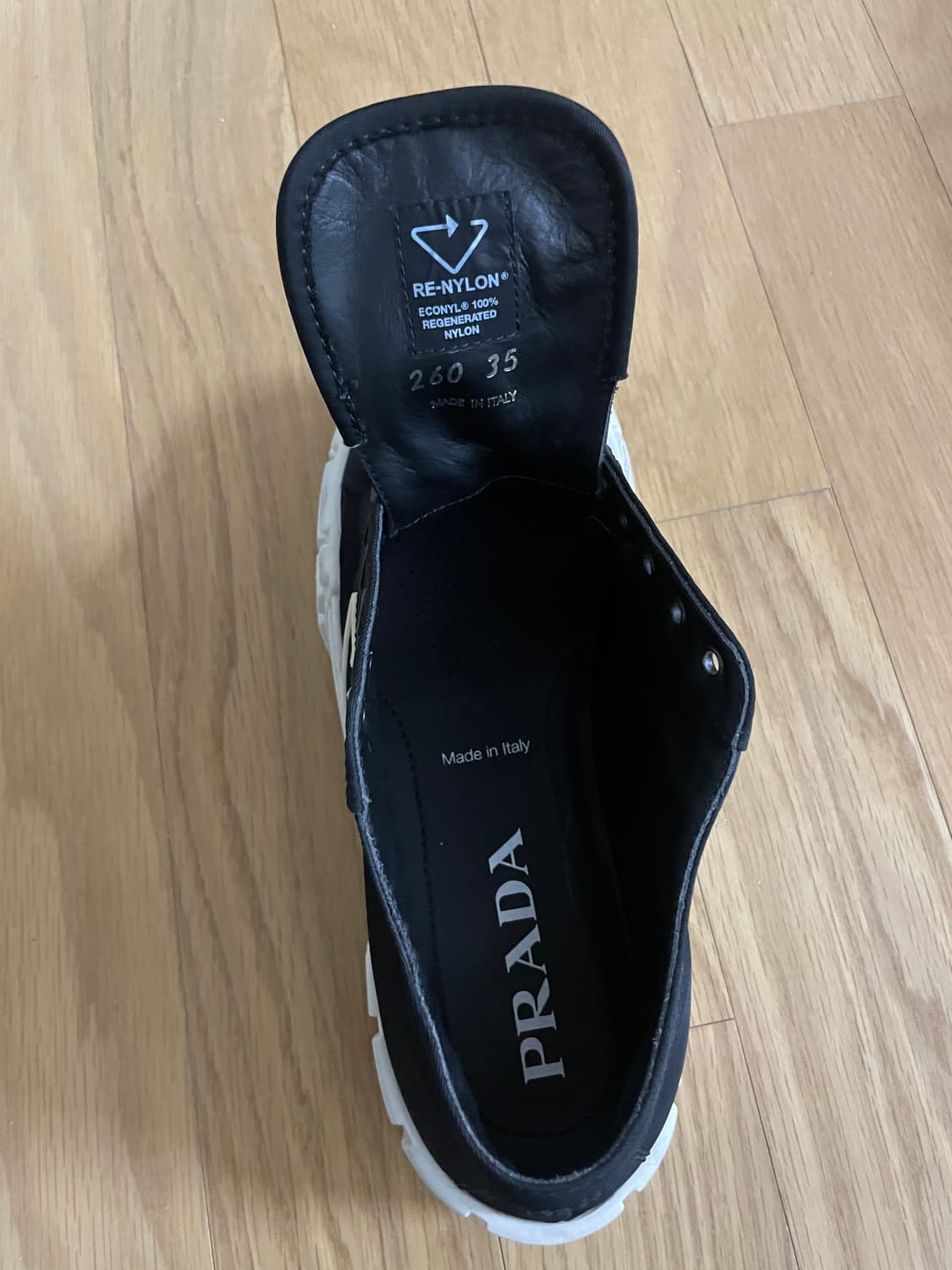 프라다 블랙 개버틴 상품이미지4