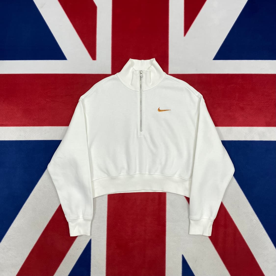  나이키 크롭 반집업 맨투맨 여성 M 상품이미지1