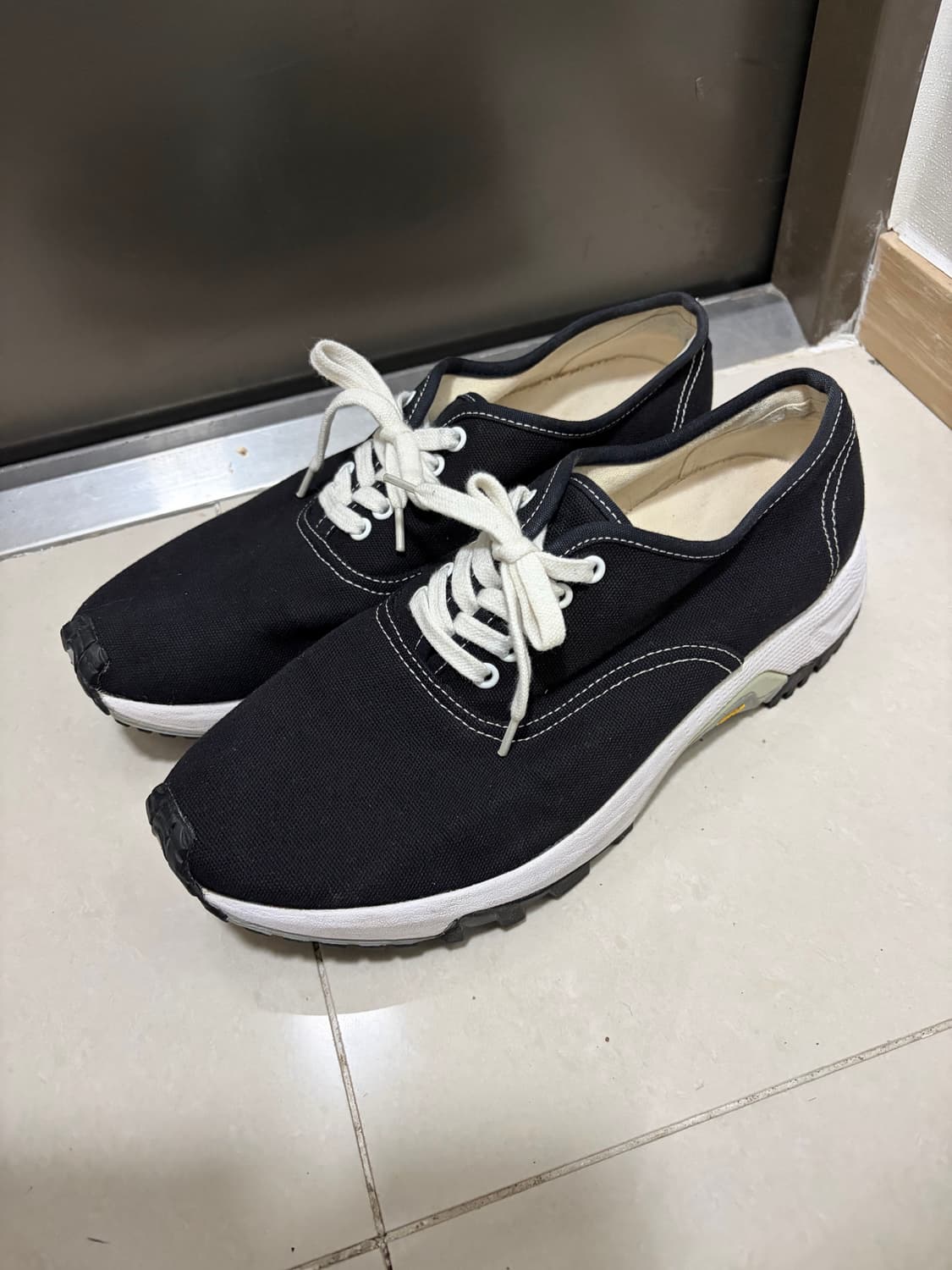 [M, 270] 꼼데가르송 간류 비브람 스니커즈 상품이미지1