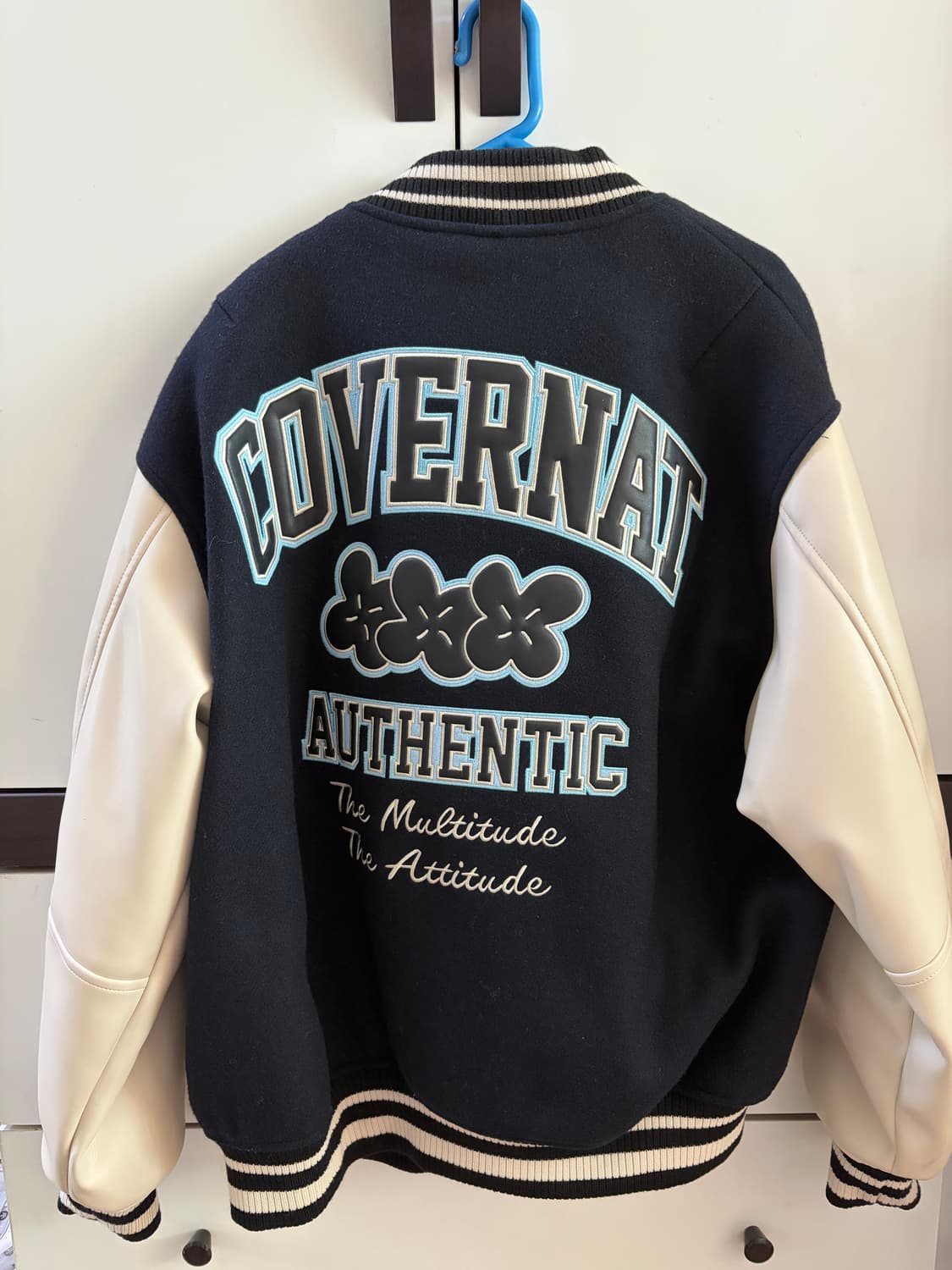 커버낫 빅 C 로고  네이비 m사이즈 바시티 자켓 상품이미지2