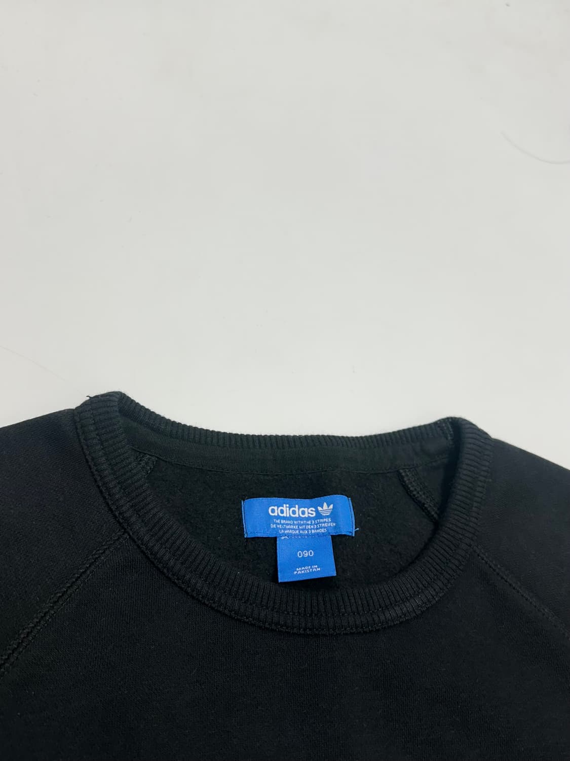 아디다스 빅트레포일 기모 크루넥 맨투맨 상품이미지5