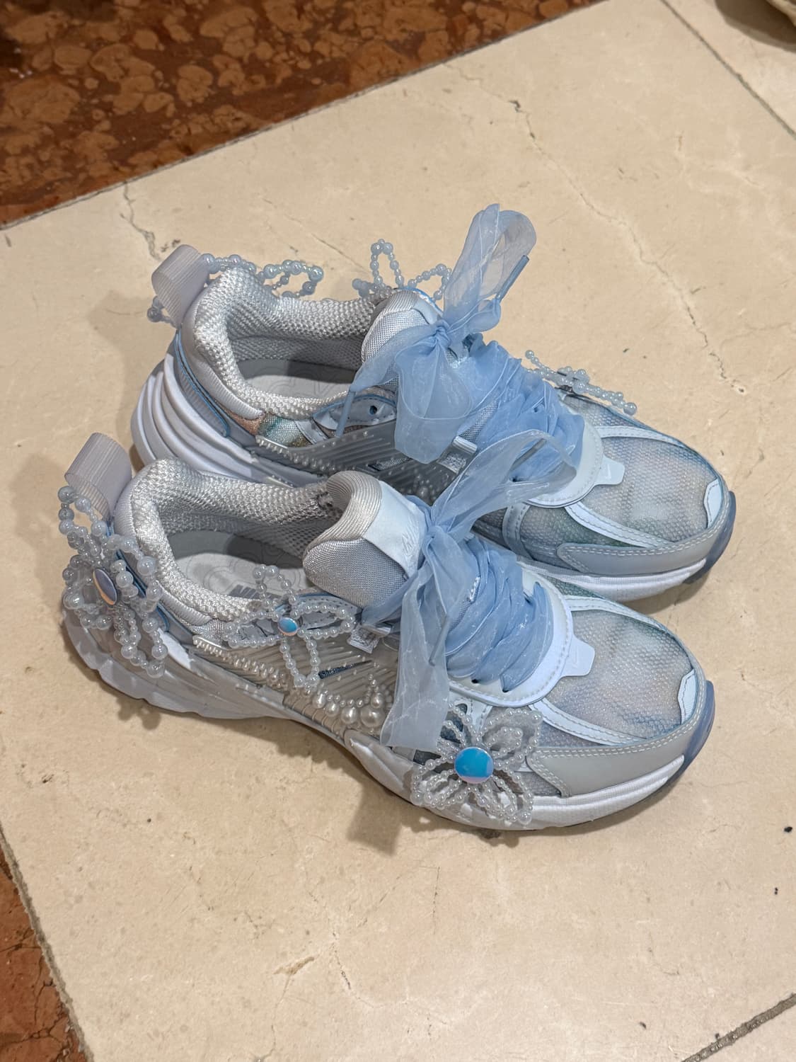 수잔팡 나이키 스니커즈 230 상품이미지1