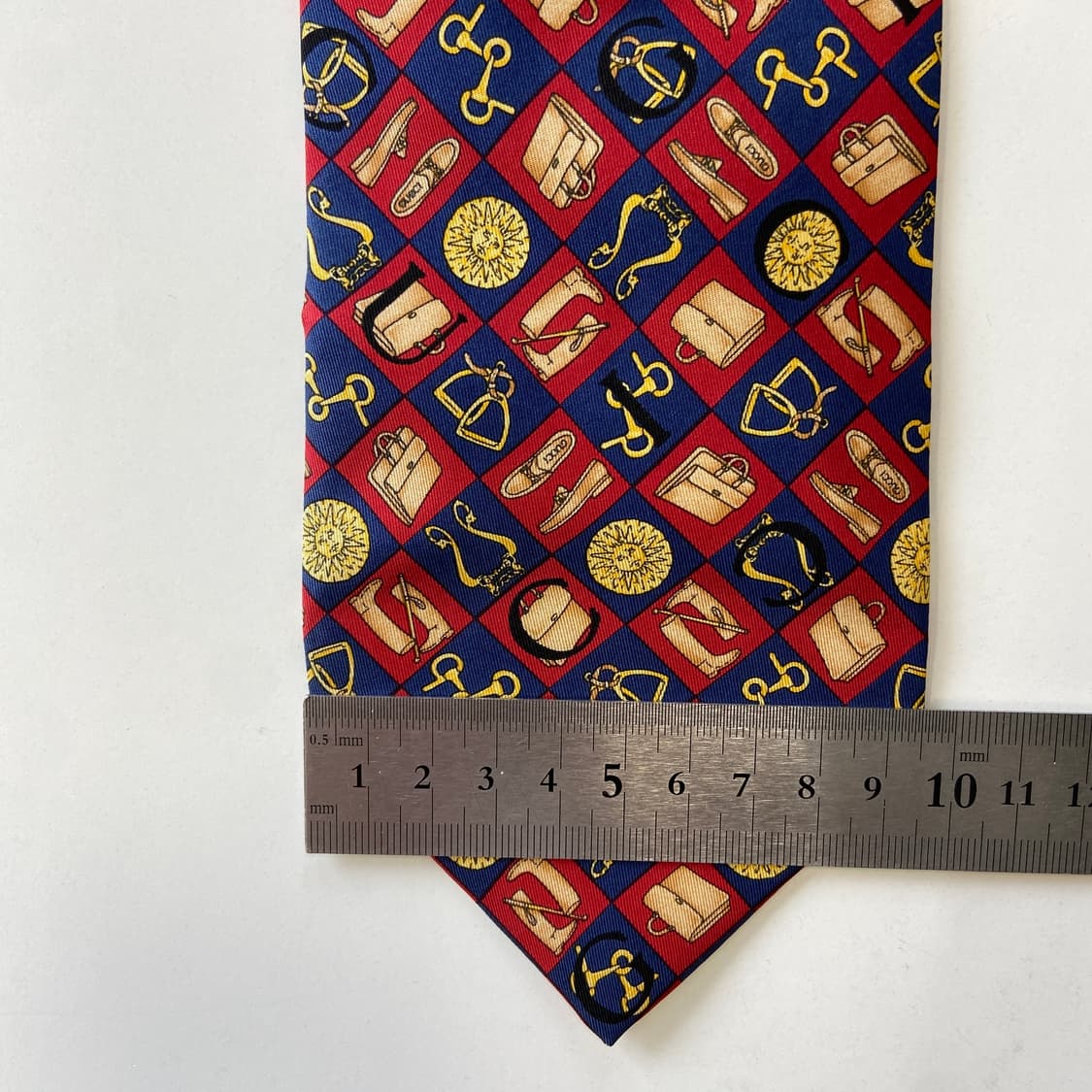 구찌(GUCCI)  영문모노그램 명품 정품 넥타이 상품이미지8