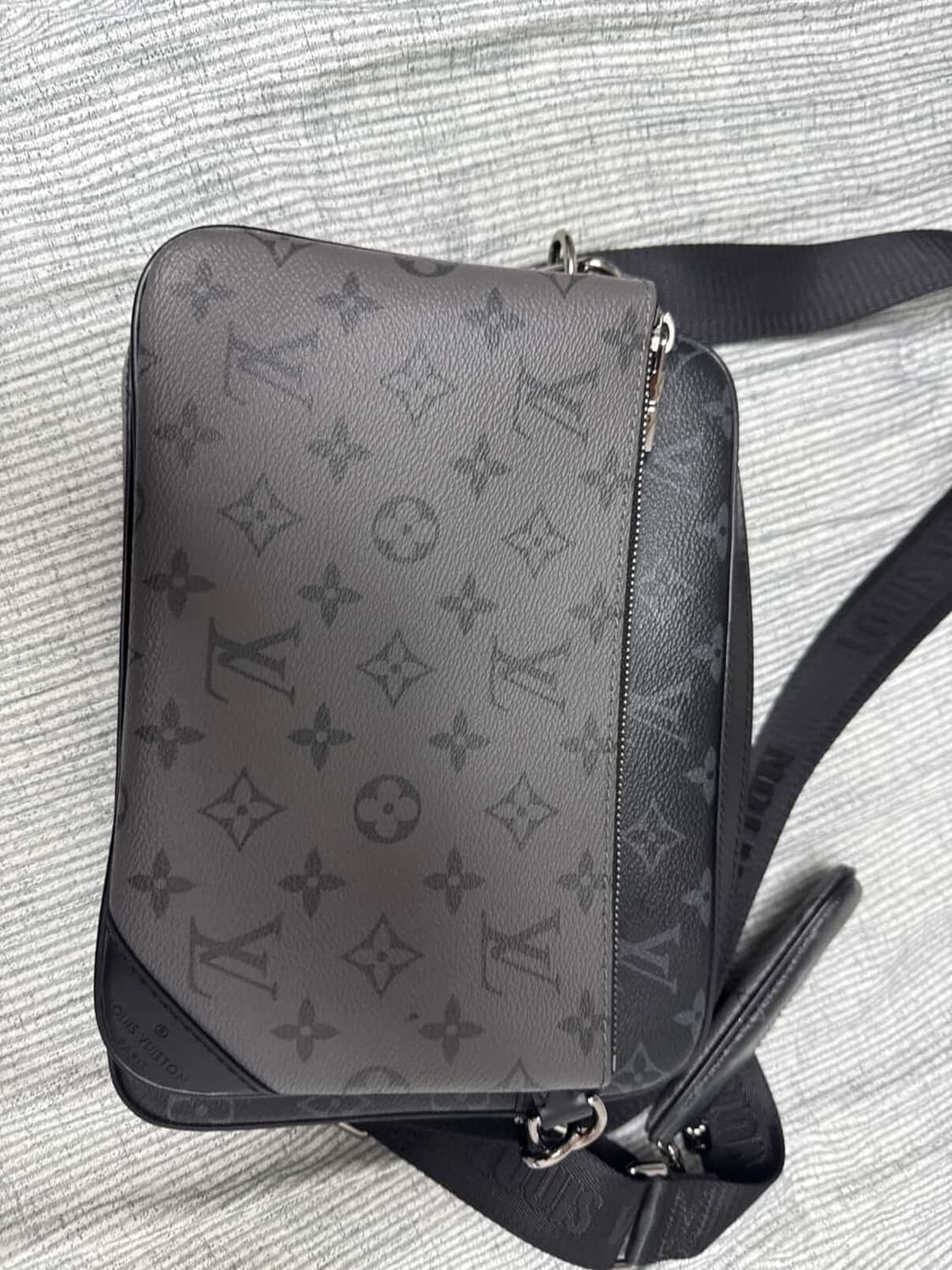 루이비통 메신저백 상품이미지2