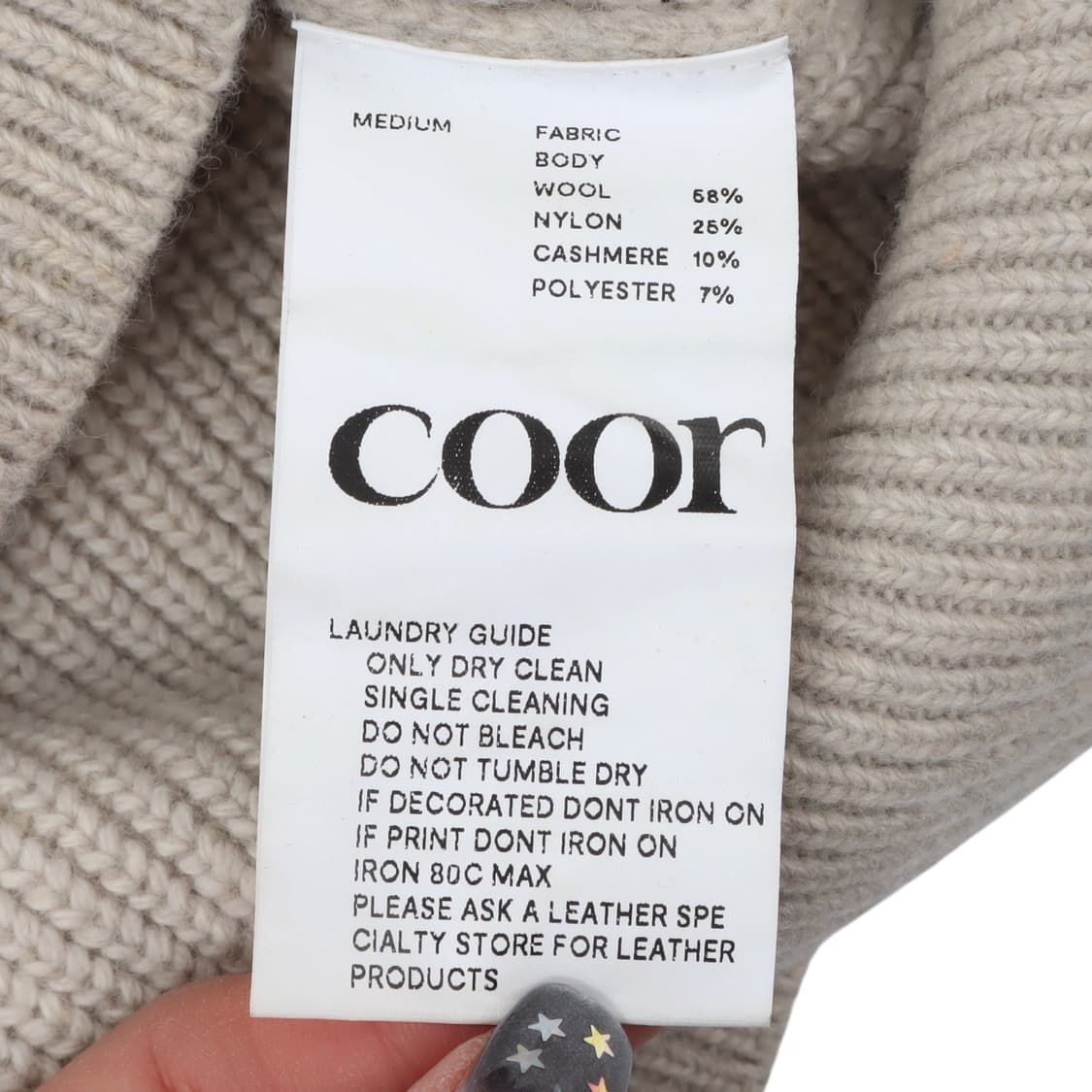 Coor 쿠어 투톤 펀칭 크루넥 니트 스웨터 상품이미지9