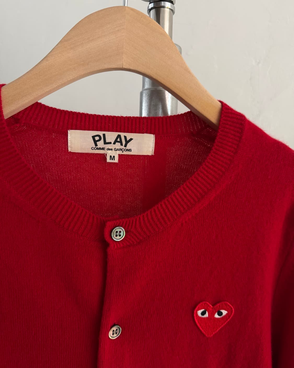 COMMEdesGARCONS 꼼데가르송 레드와펜 레드컬러 울 유넥 가디건 상품이미지3